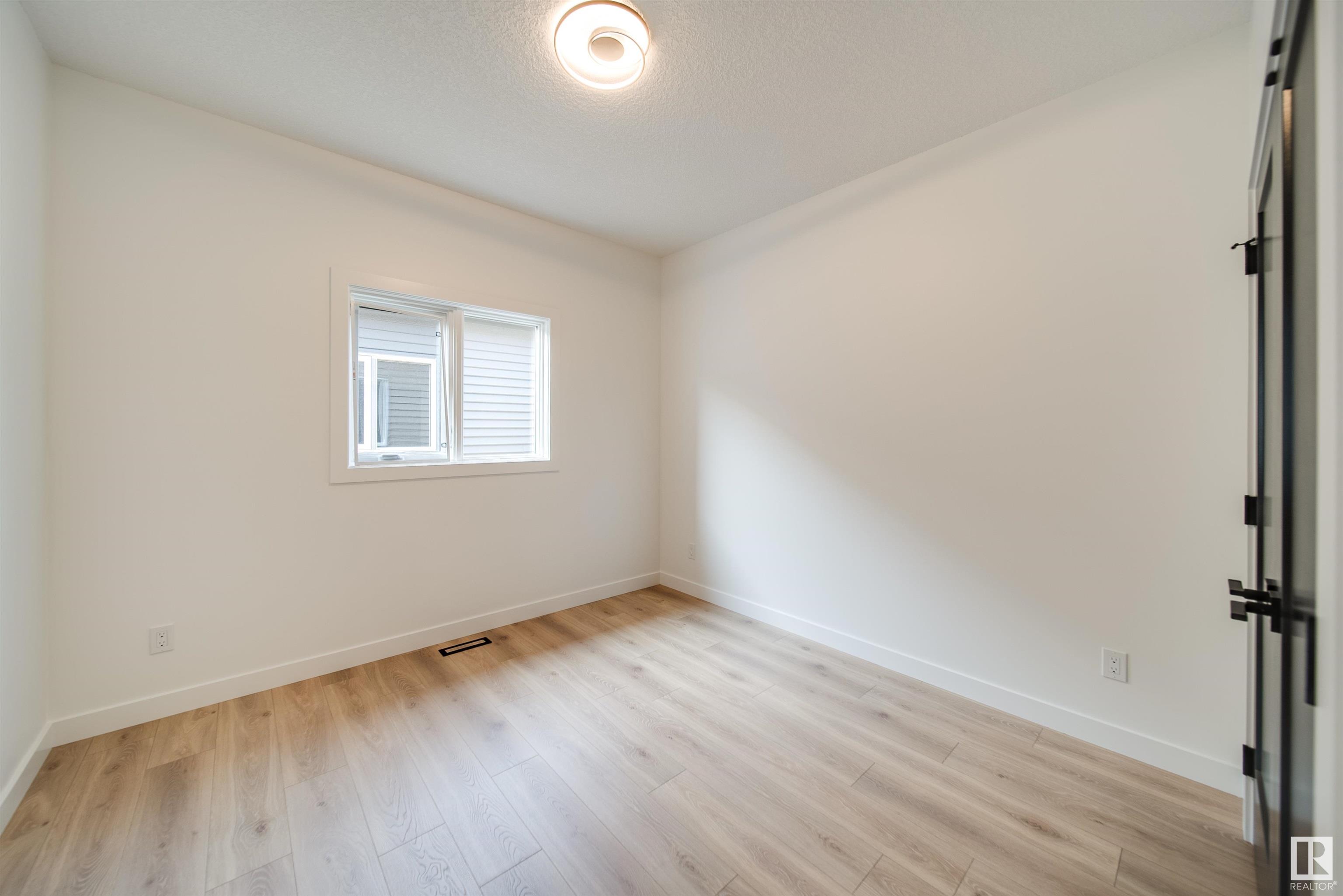      1410 ENRIGHT LD NW , Edmonton,  ,T6M 0Z1 ;  Listing Number: MLS E4416875