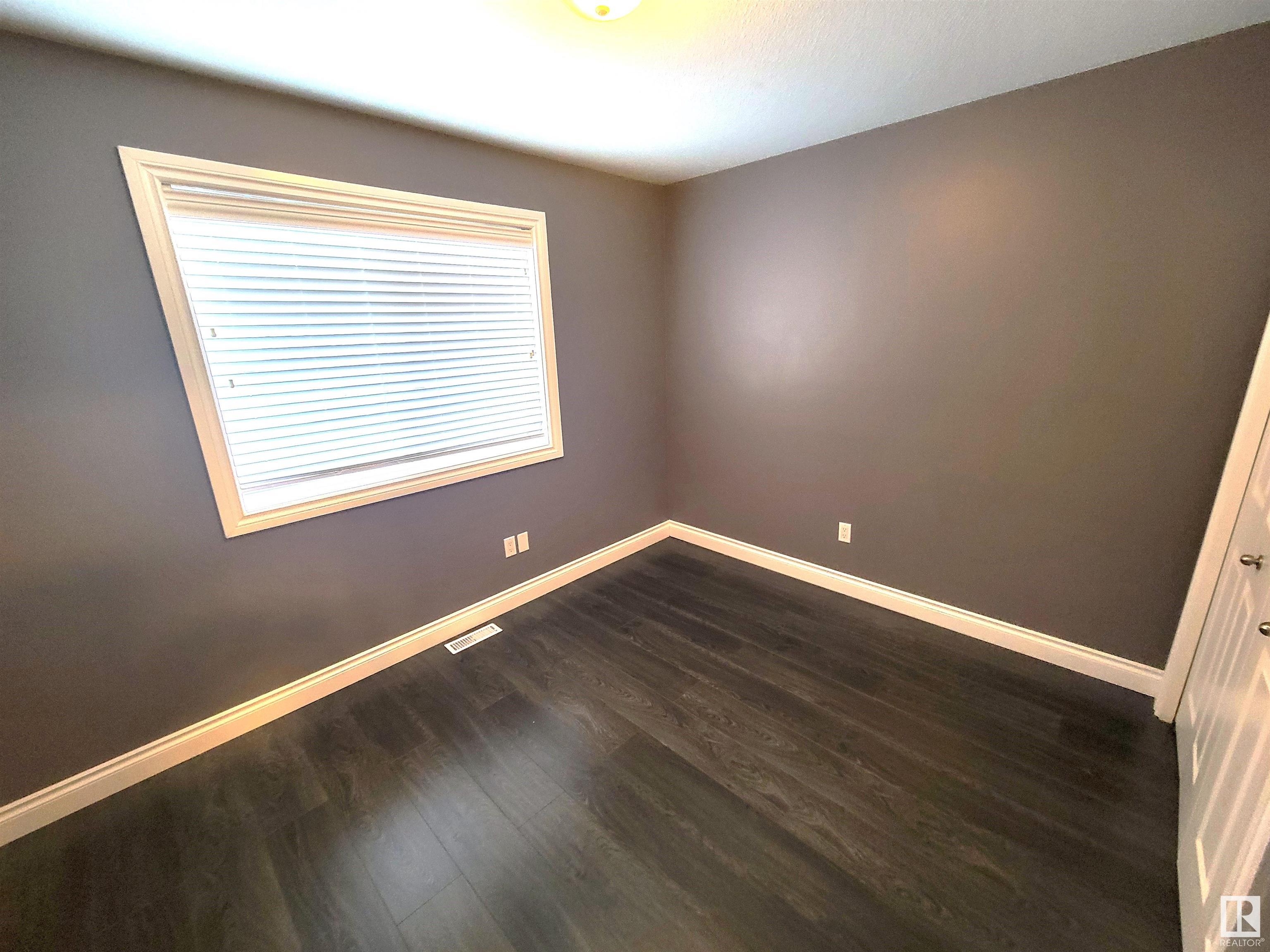      #16 6506 47 ST , Cold Lake,  ,T9M 0C5 ;  Listing Number: MLS E4416877