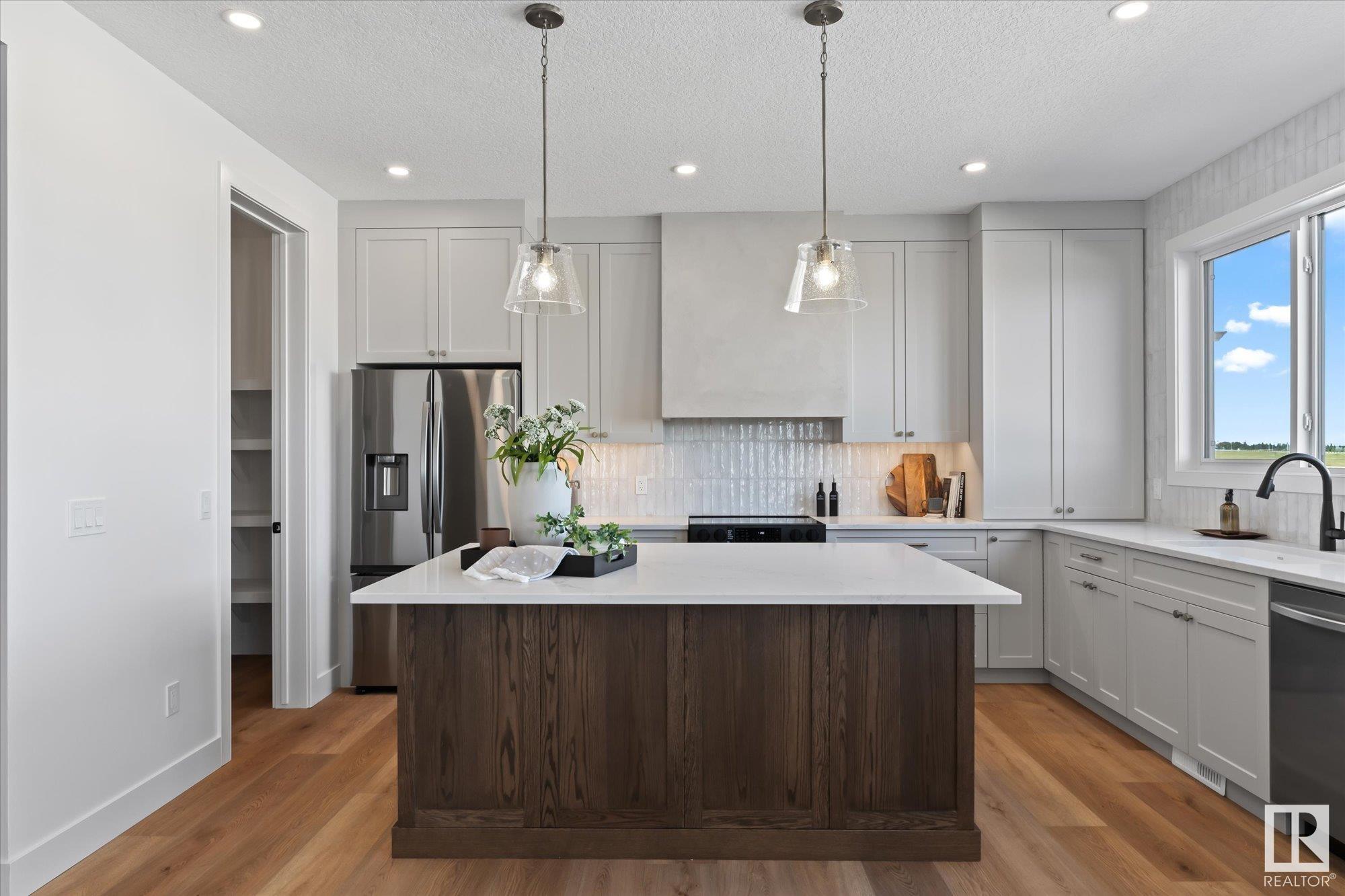      39 DARBY CR , Spruce Grove,  ,T7X 0W9 ;  Listing Number: MLS E4416898