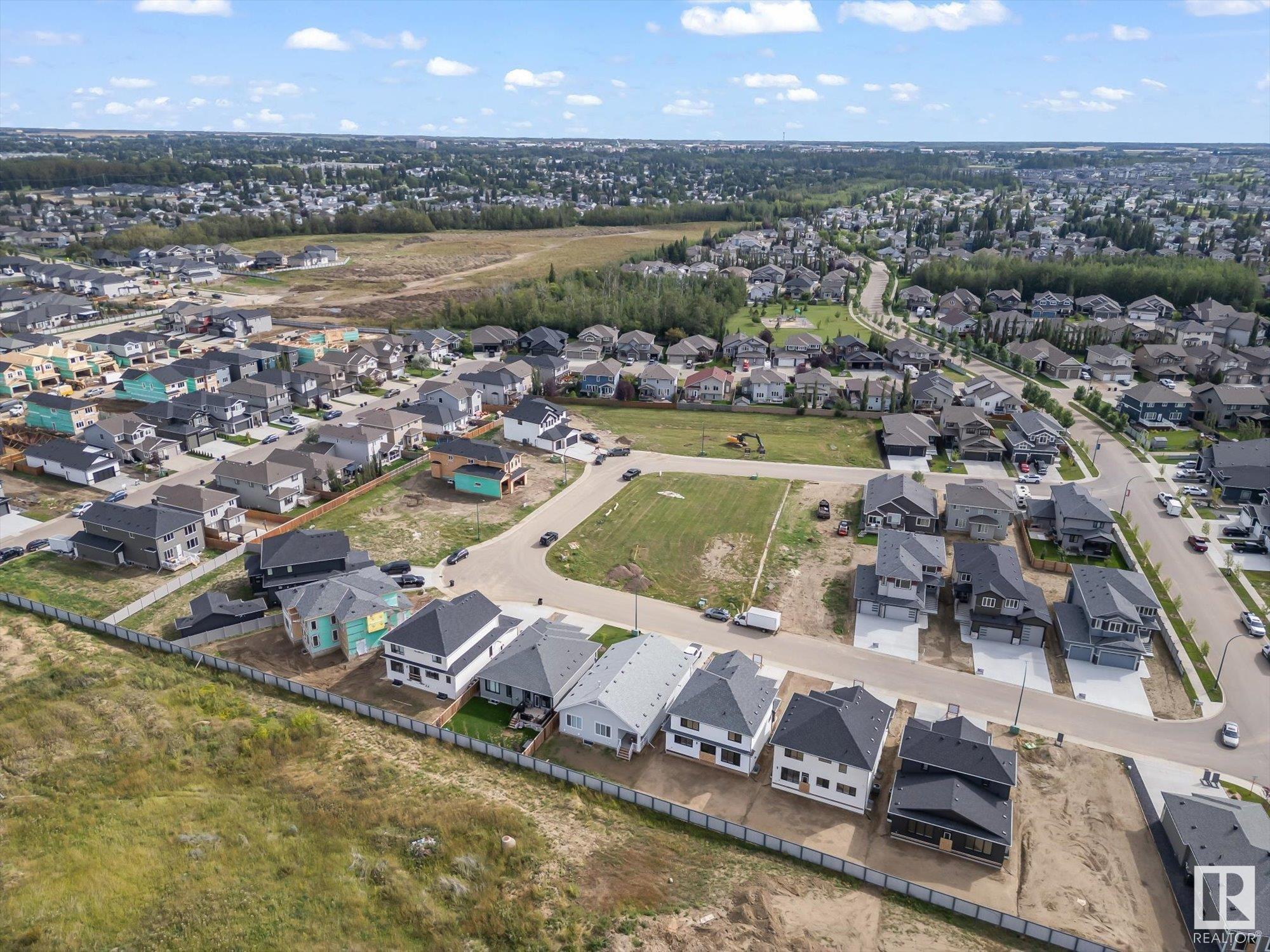      39 DARBY CR , Spruce Grove,  ,T7X 0W9 ;  Listing Number: MLS E4416898