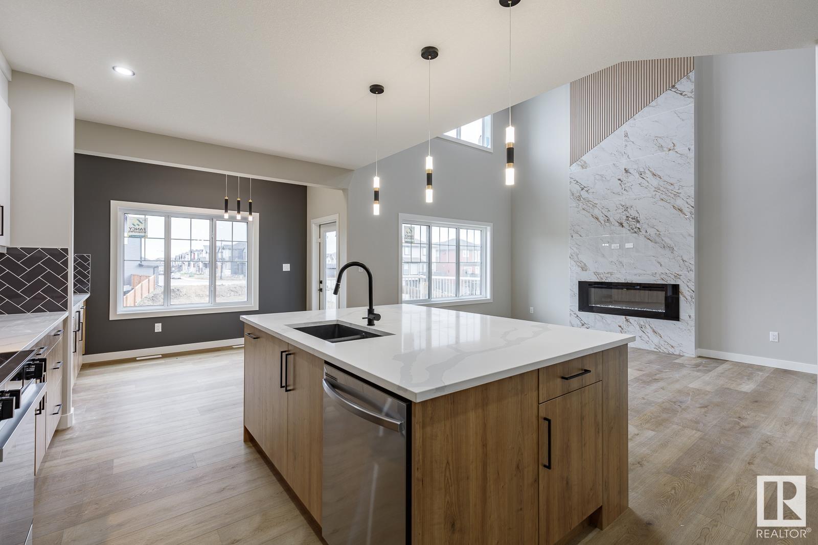      516 MERLIN LANDING LD NW , Edmonton,  ,T5S 0L9 ;  Listing Number: MLS E4416912