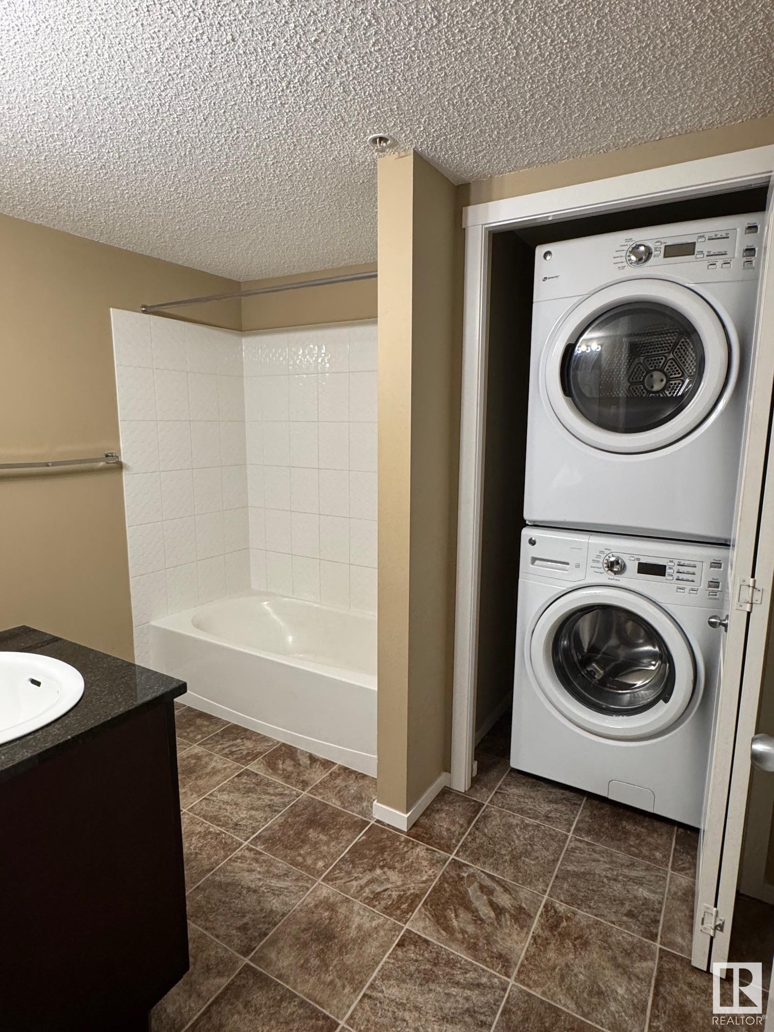      #303 3207 James Mowatt TR SW , Edmonton,  ,T6W 3L6 ;  Listing Number: MLS E4416915