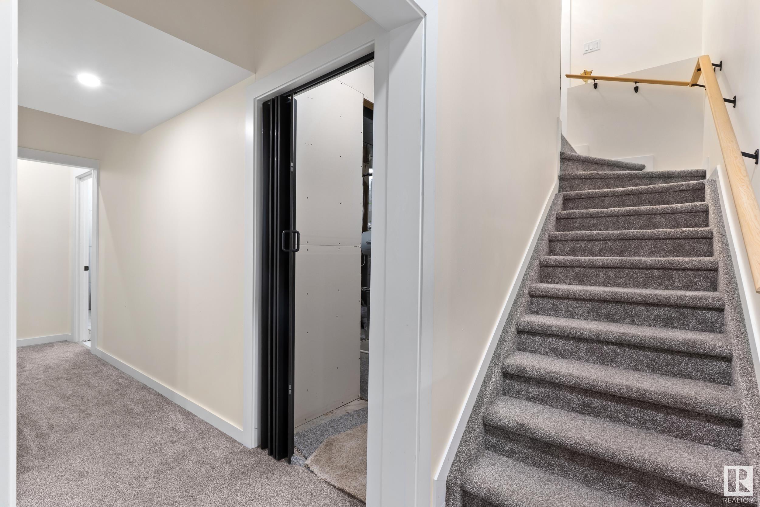      18228 90 ST NW , Edmonton,  ,T5Z 0S7 ;  Listing Number: MLS E4416920