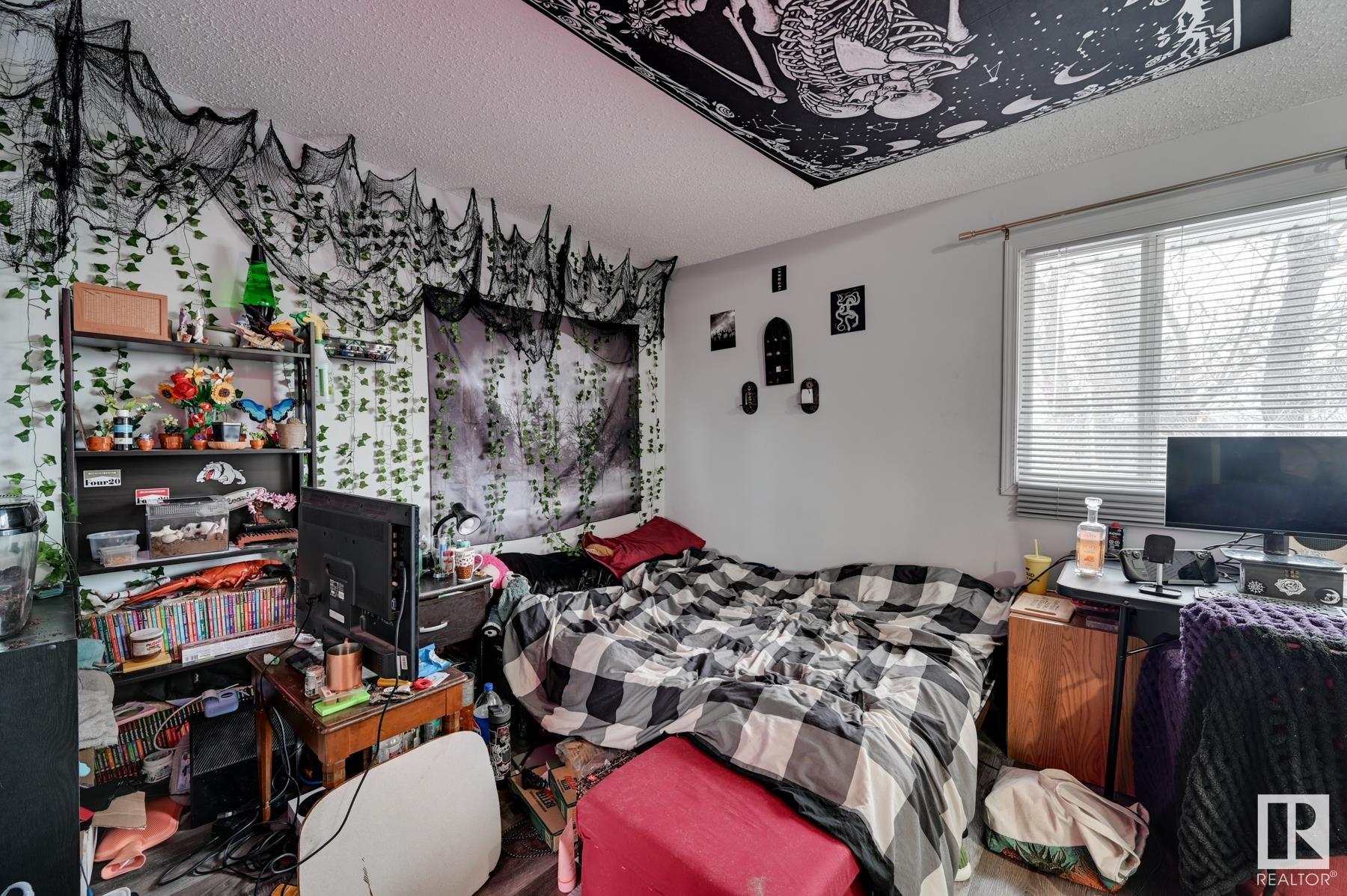      17779 81 AV NW , Edmonton,  ,T5T 1L4 ;  Listing Number: MLS E4416924