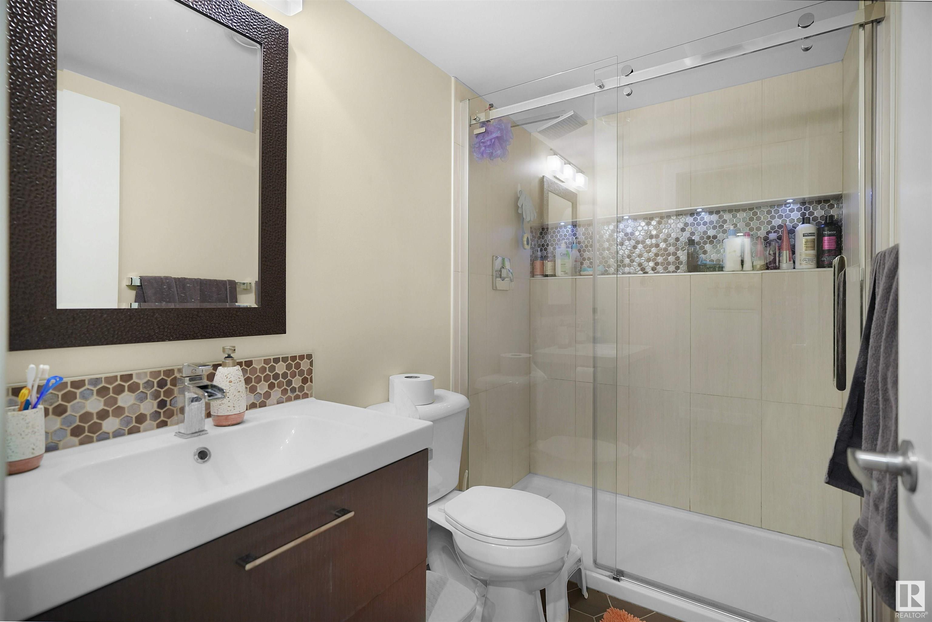      3071 CARPENTER LANDING SW , Edmonton,  ,T6W 2Y9 ;  Listing Number: MLS E4416925