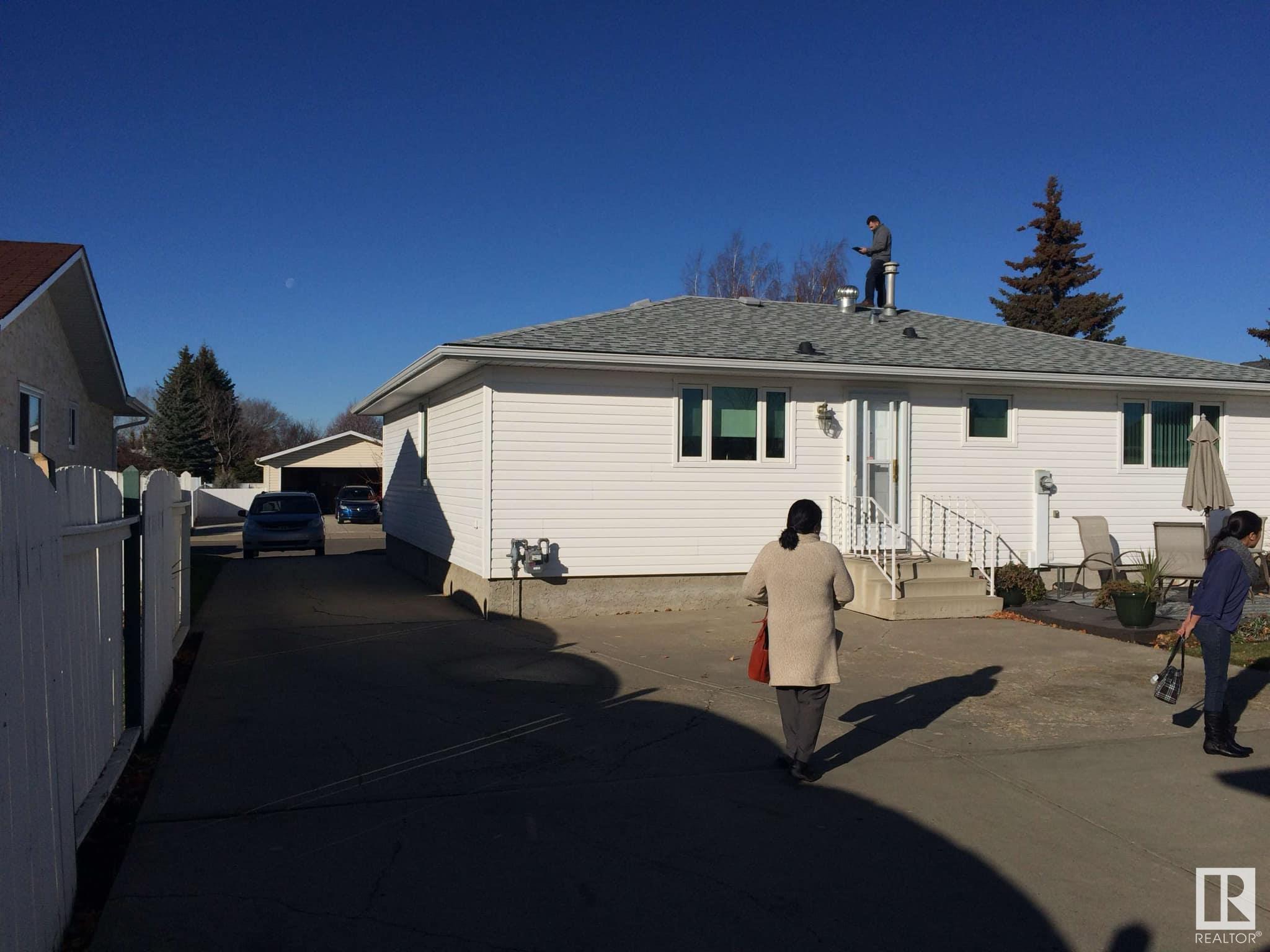      1181 68 Street NW NW , Edmonton,  ,T6K 3K4 ;  Listing Number: MLS E4416928
