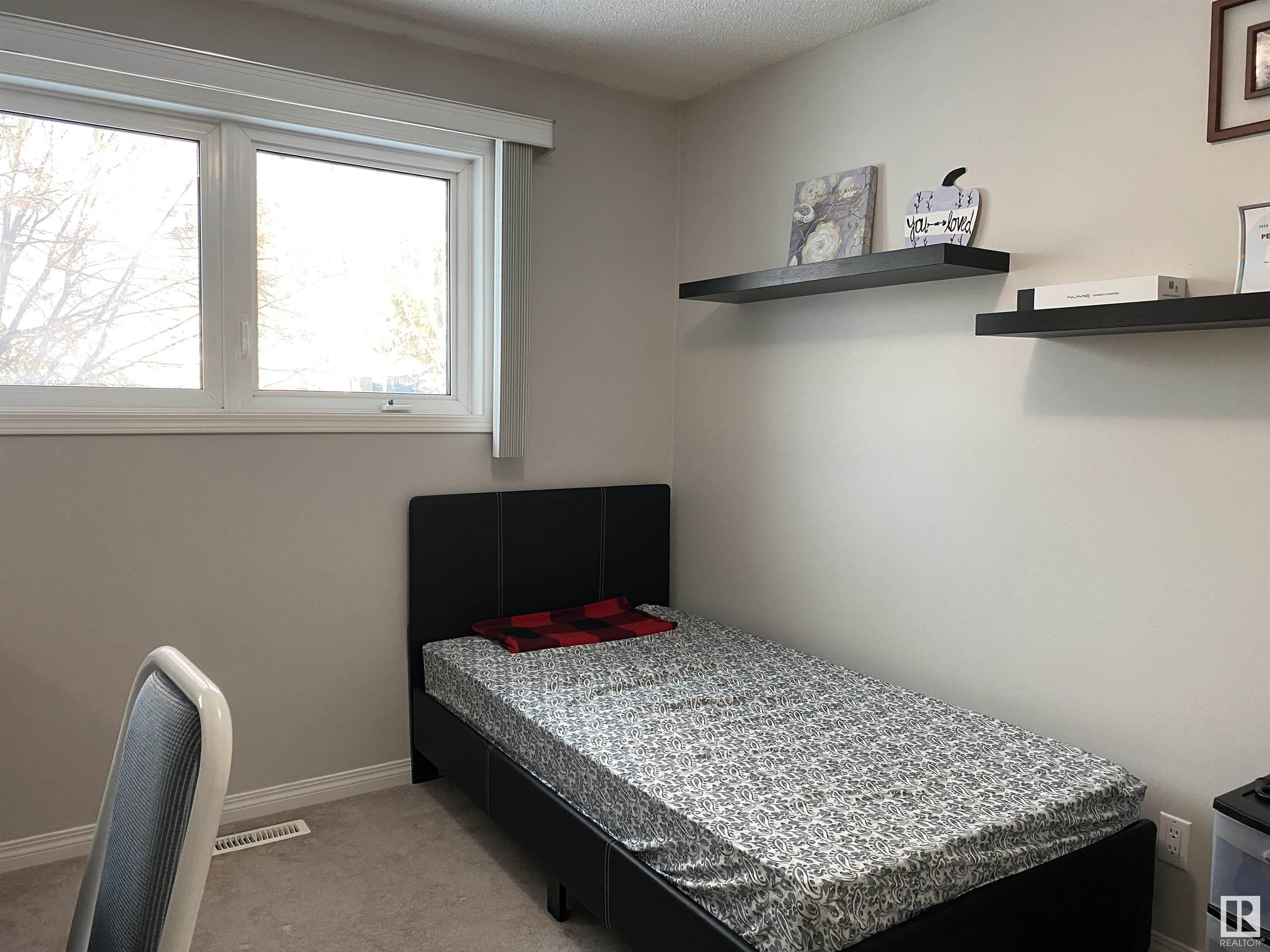      1181 68 Street NW NW , Edmonton,  ,T6K 3K4 ;  Listing Number: MLS E4416928