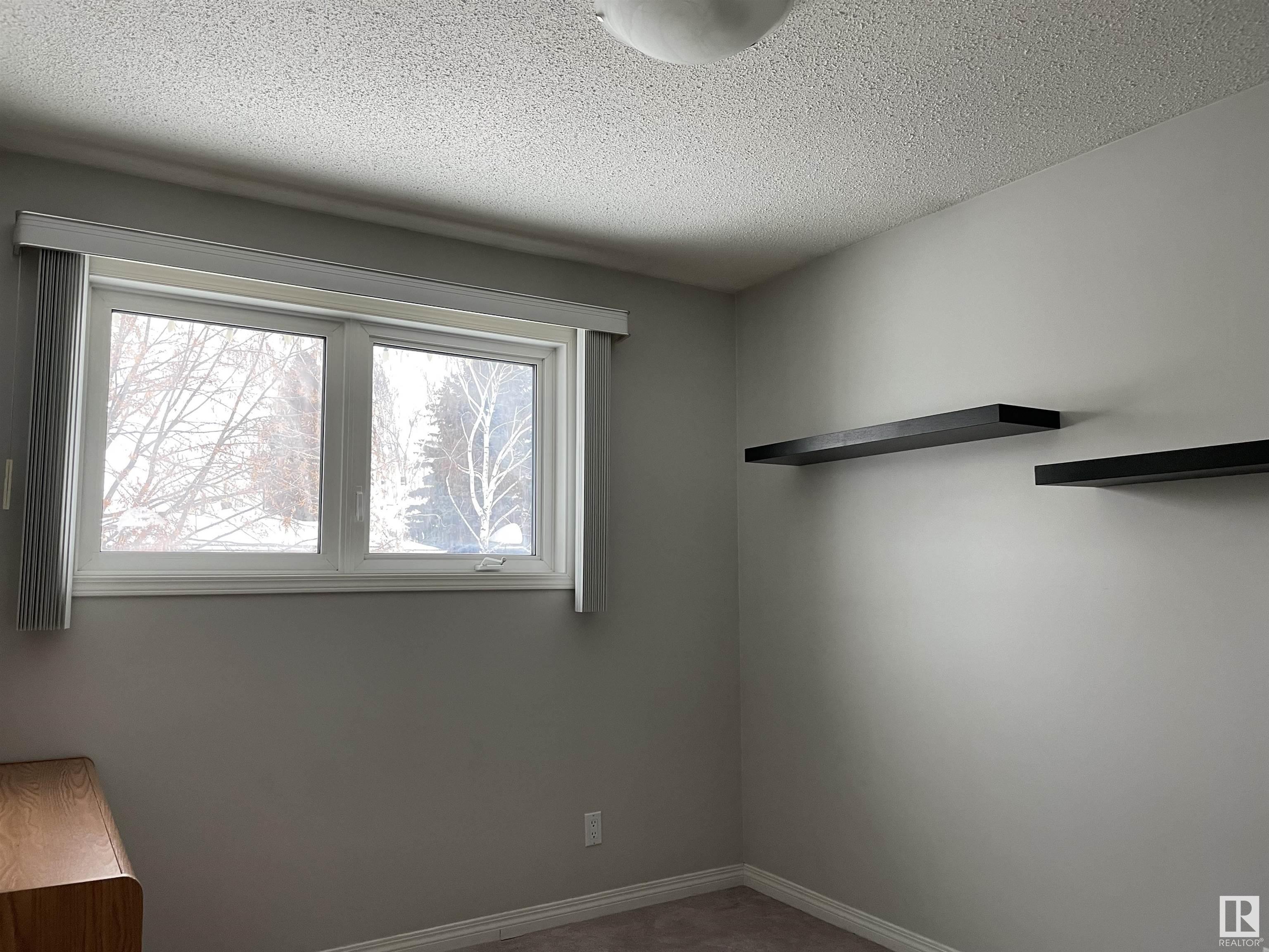      1181 68 Street NW NW , Edmonton,  ,T6K 3K4 ;  Listing Number: MLS E4416928