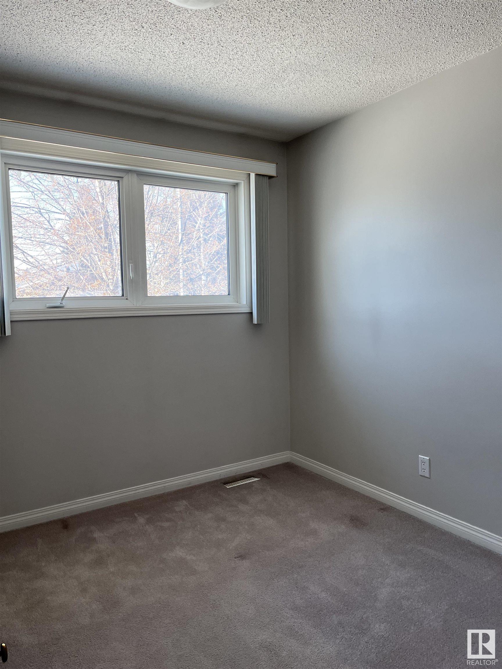      1181 68 Street NW NW , Edmonton,  ,T6K 3K4 ;  Listing Number: MLS E4416928