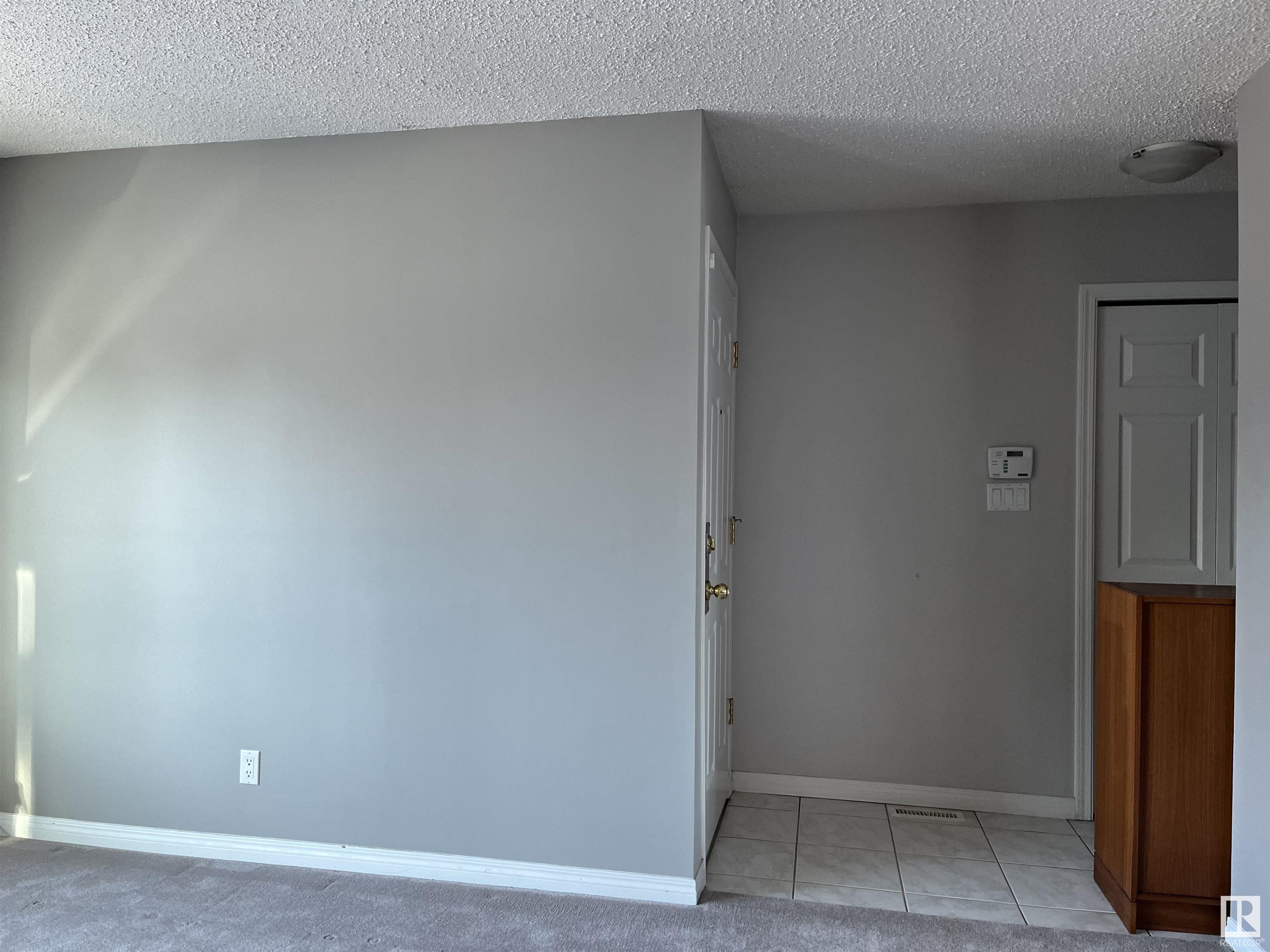      1181 68 Street NW NW , Edmonton,  ,T6K 3K4 ;  Listing Number: MLS E4416928