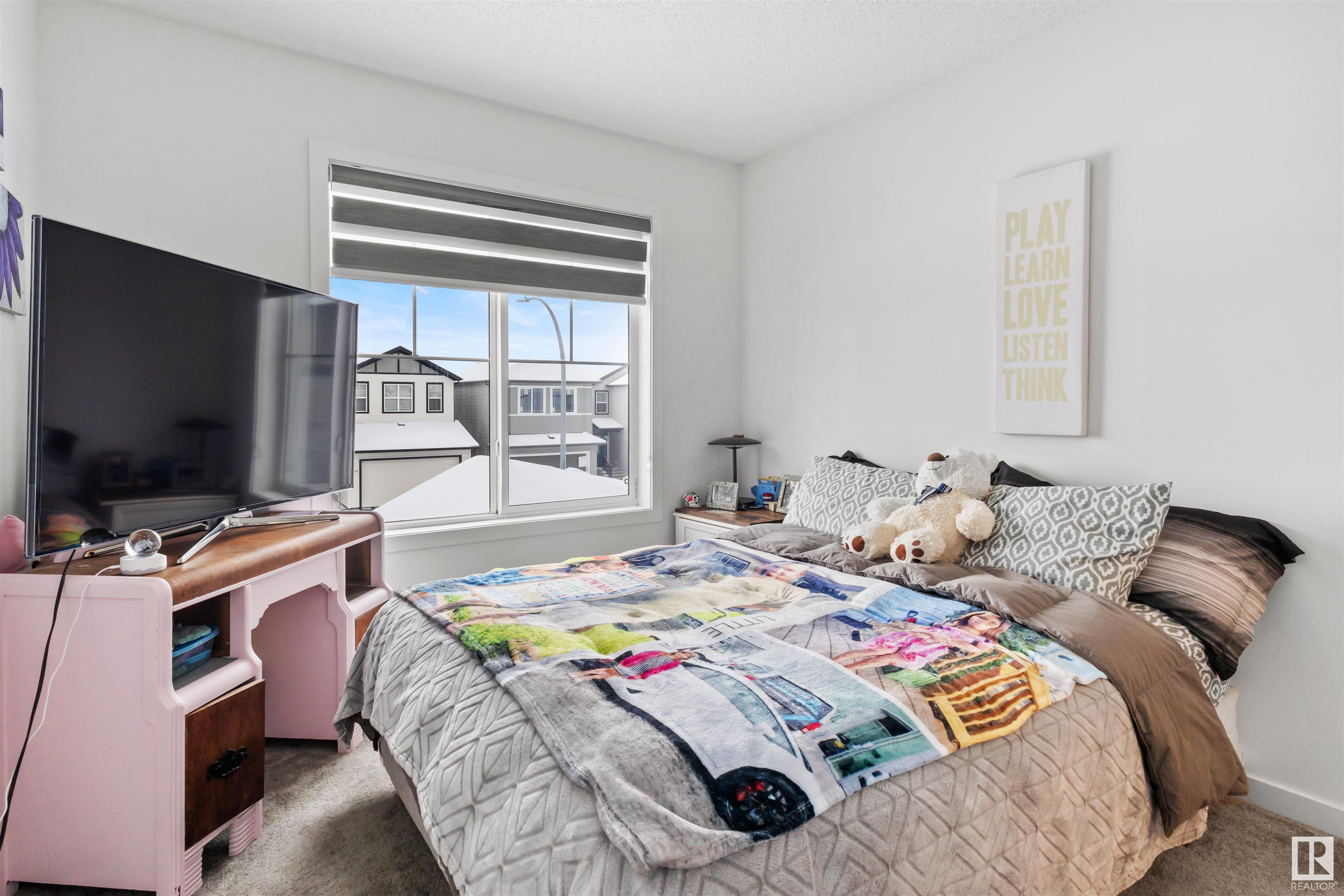      2831 152 AV NW , Edmonton,  ,T5Y 3Y8 ;  Listing Number: MLS E4416955