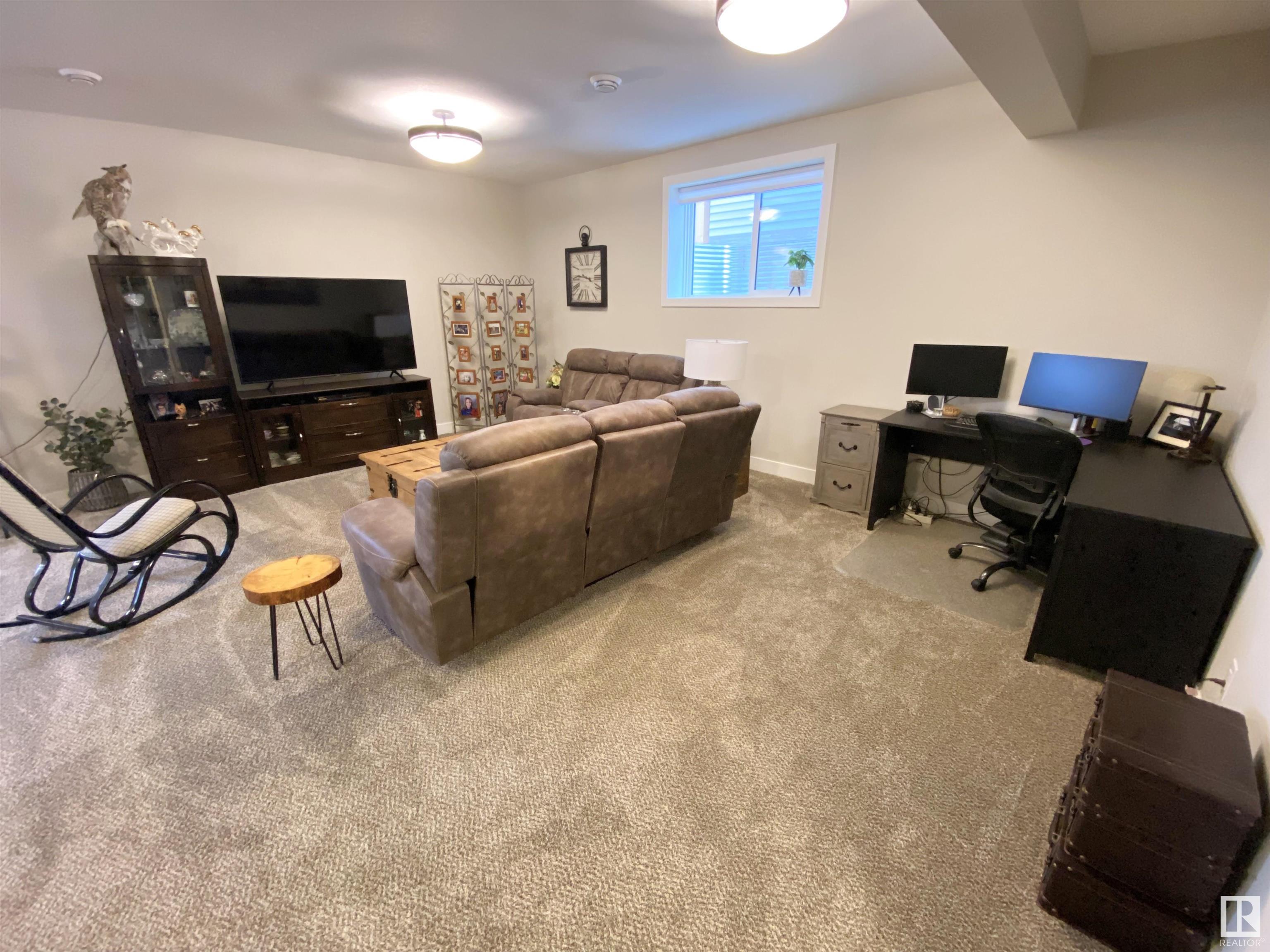      3 HOLT CV , Spruce Grove,  ,T7X 2W9 ;  Listing Number: MLS E4416967