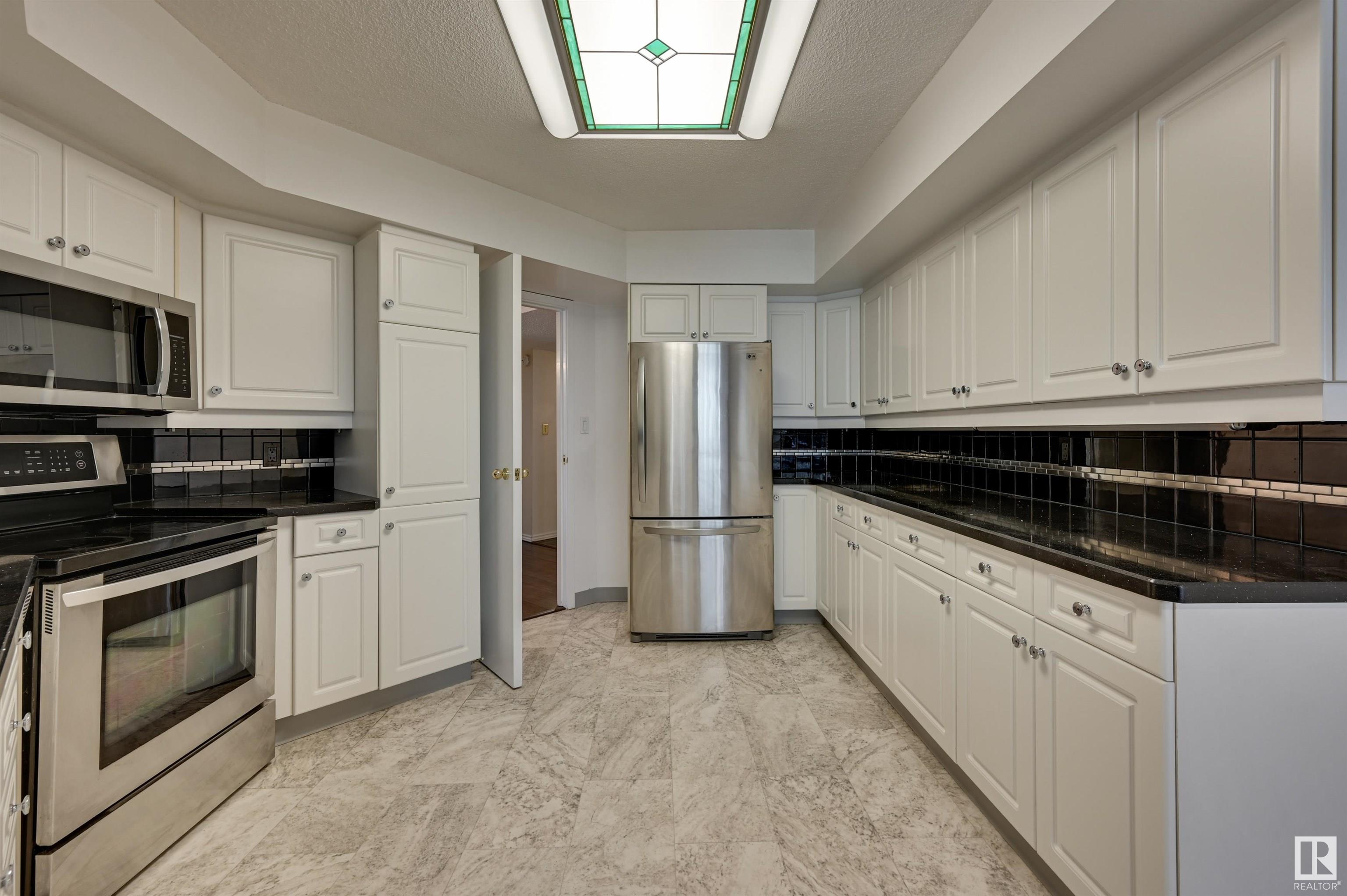      #5A 10050 118 ST NW , Edmonton,  ,T5K 2M8 ;  Listing Number: MLS E4416972