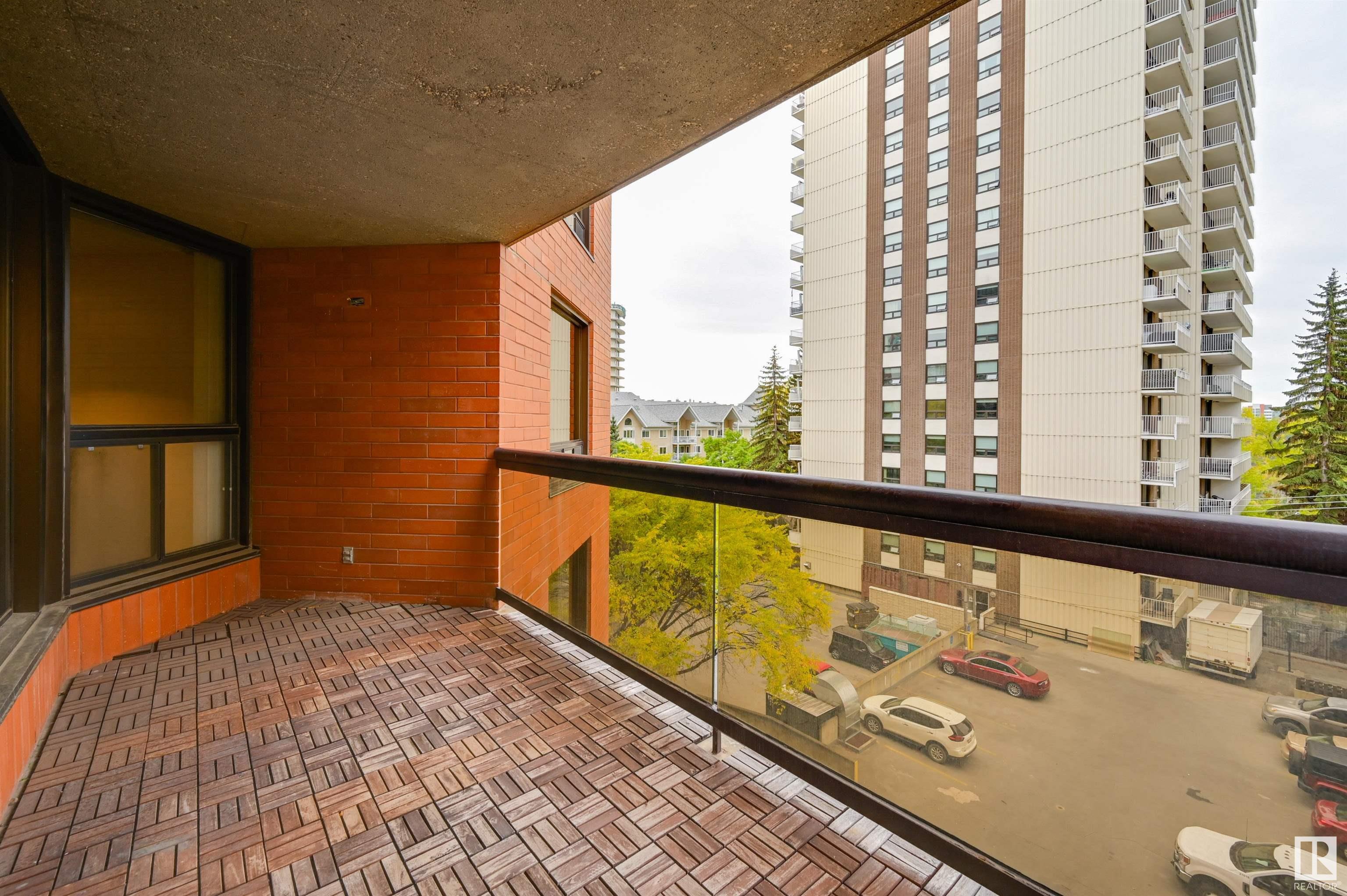      #5A 10050 118 ST NW , Edmonton,  ,T5K 2M8 ;  Listing Number: MLS E4416972