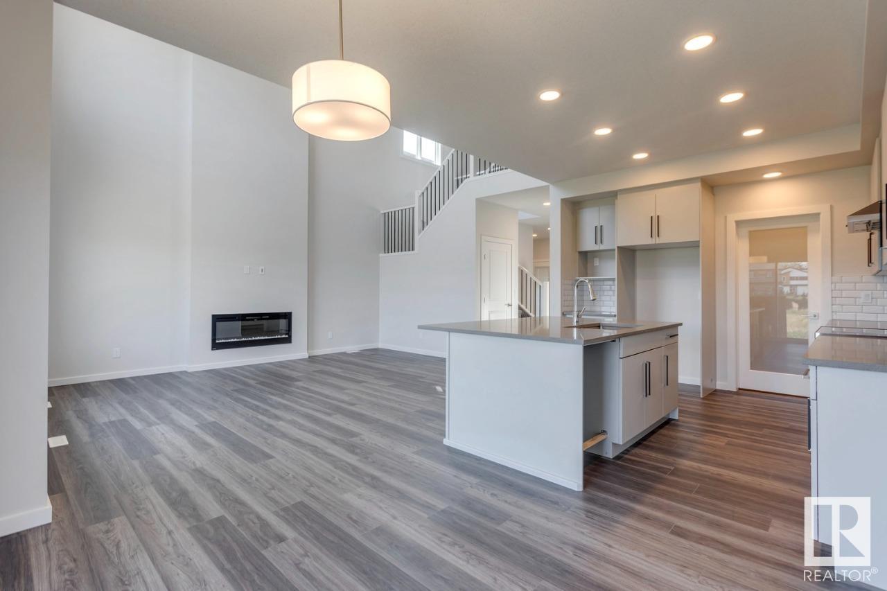      664 KINGLET BV NW , Edmonton,  ,T5S 0S8 ;  Listing Number: MLS E4416975