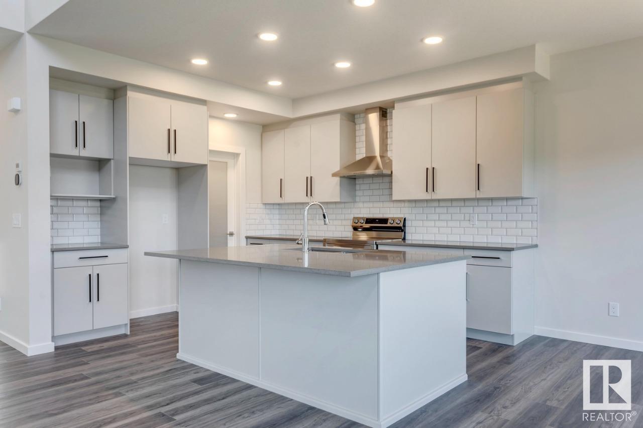      664 KINGLET BV NW , Edmonton,  ,T5S 0S8 ;  Listing Number: MLS E4416975