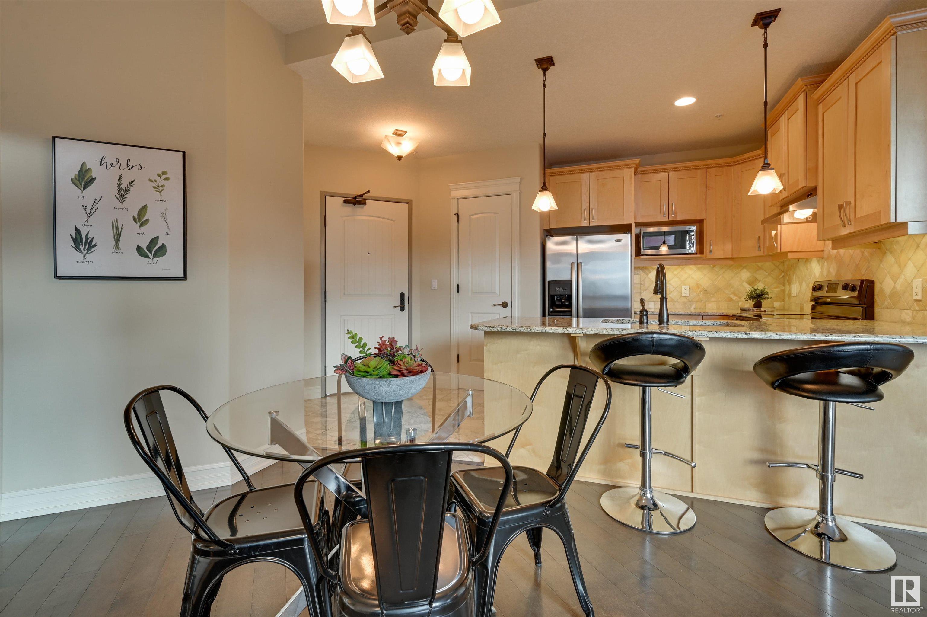      #807 10142 111 ST NW , Edmonton,  ,T5K 1K6 ;  Listing Number: MLS E4416986