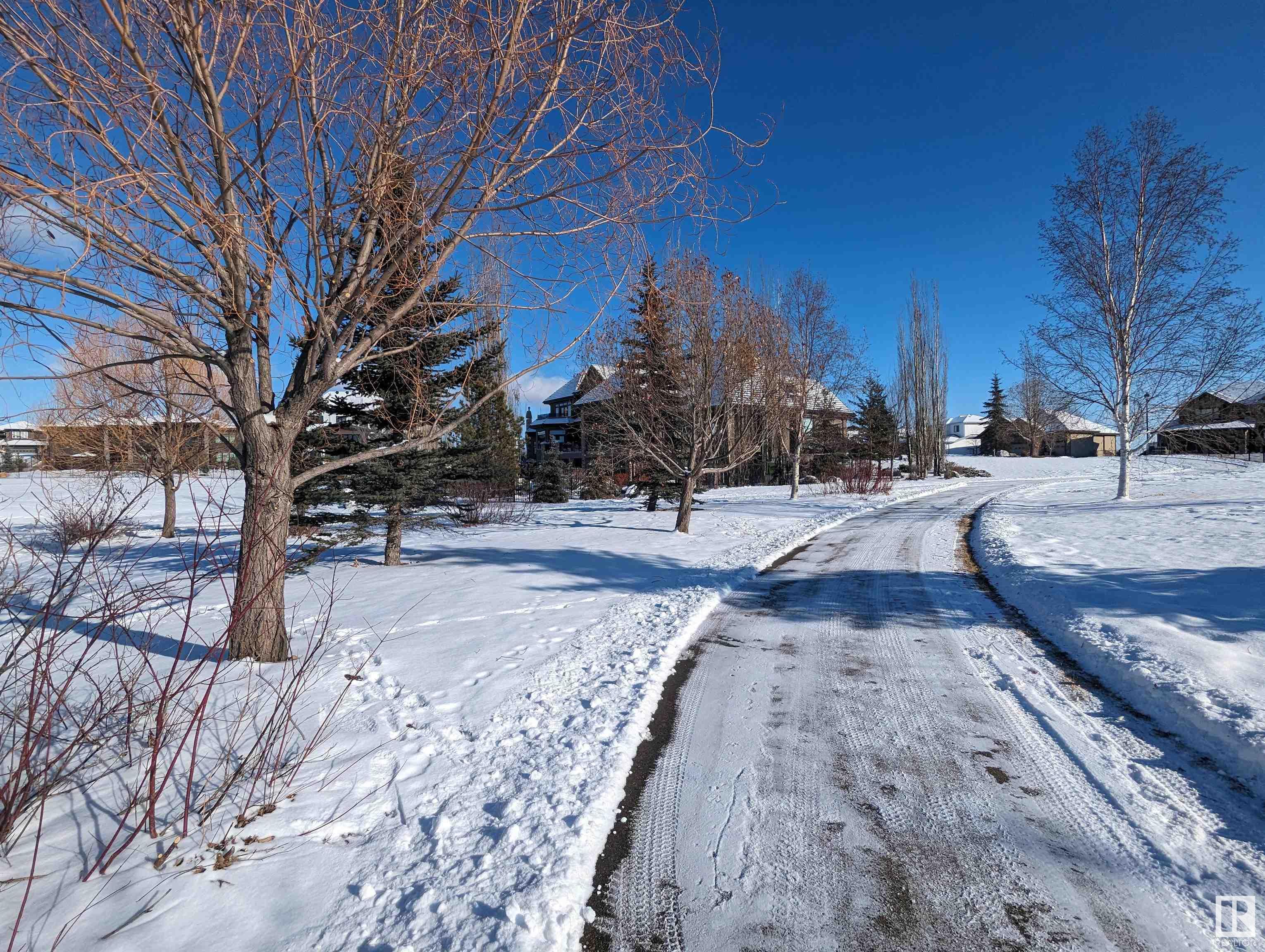      1077 GENESIS LAKE BV , Stony Plain,  ,T7Z 0G3 ;  Listing Number: MLS E4416998