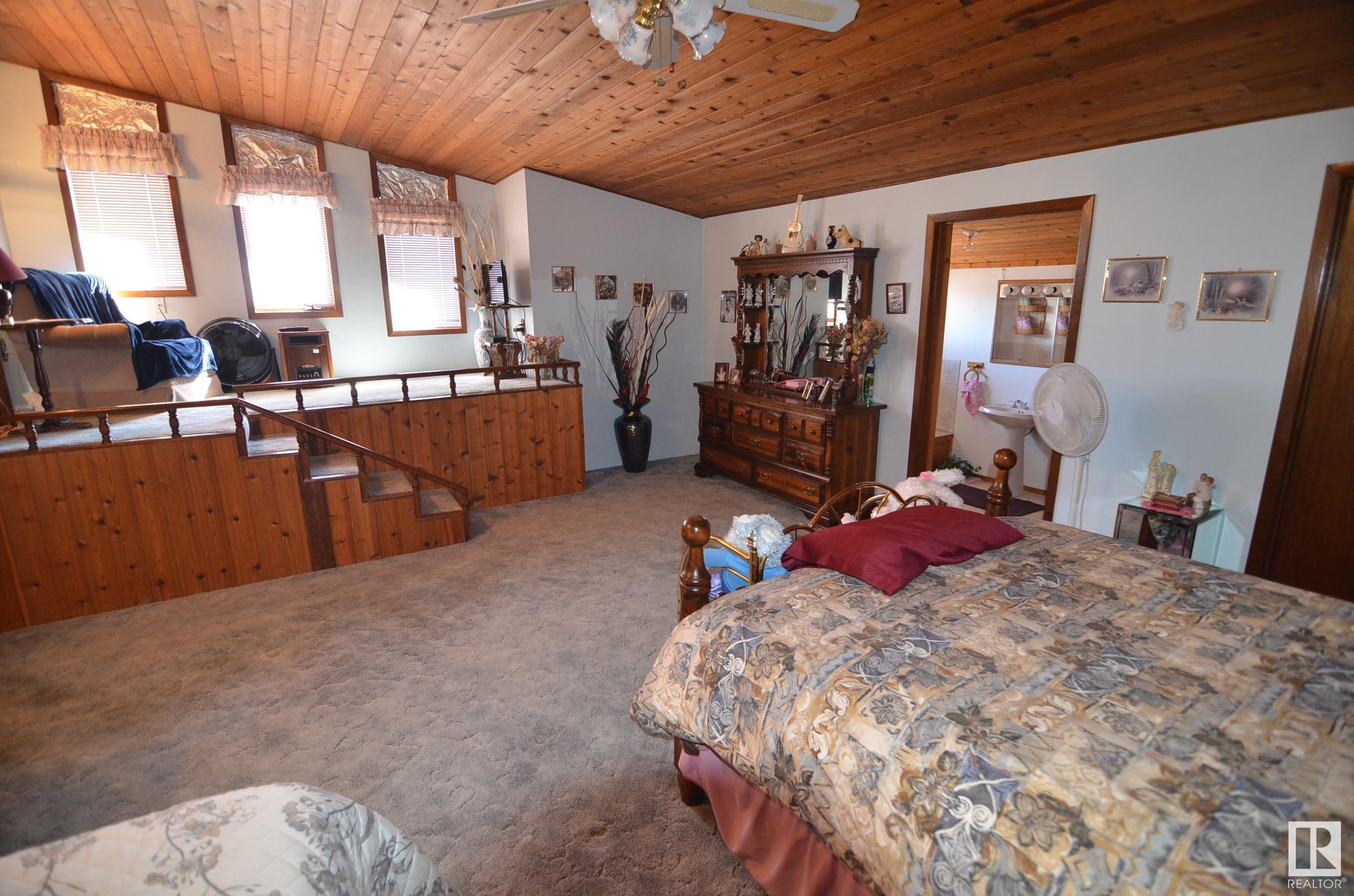      5326 TWP 571 , Rural Lac Ste. Anne County,  ,T0E 0J0 ;  Listing Number: MLS E4417000