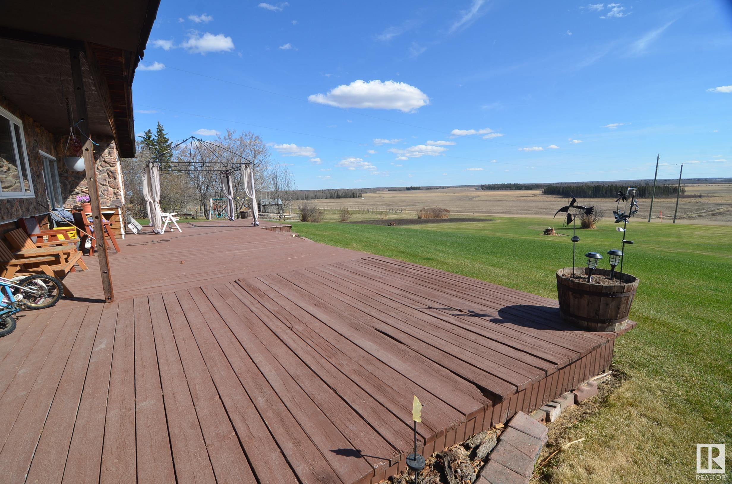      5326 TWP 571 , Rural Lac Ste. Anne County,  ,T0E 0J0 ;  Listing Number: MLS E4417000