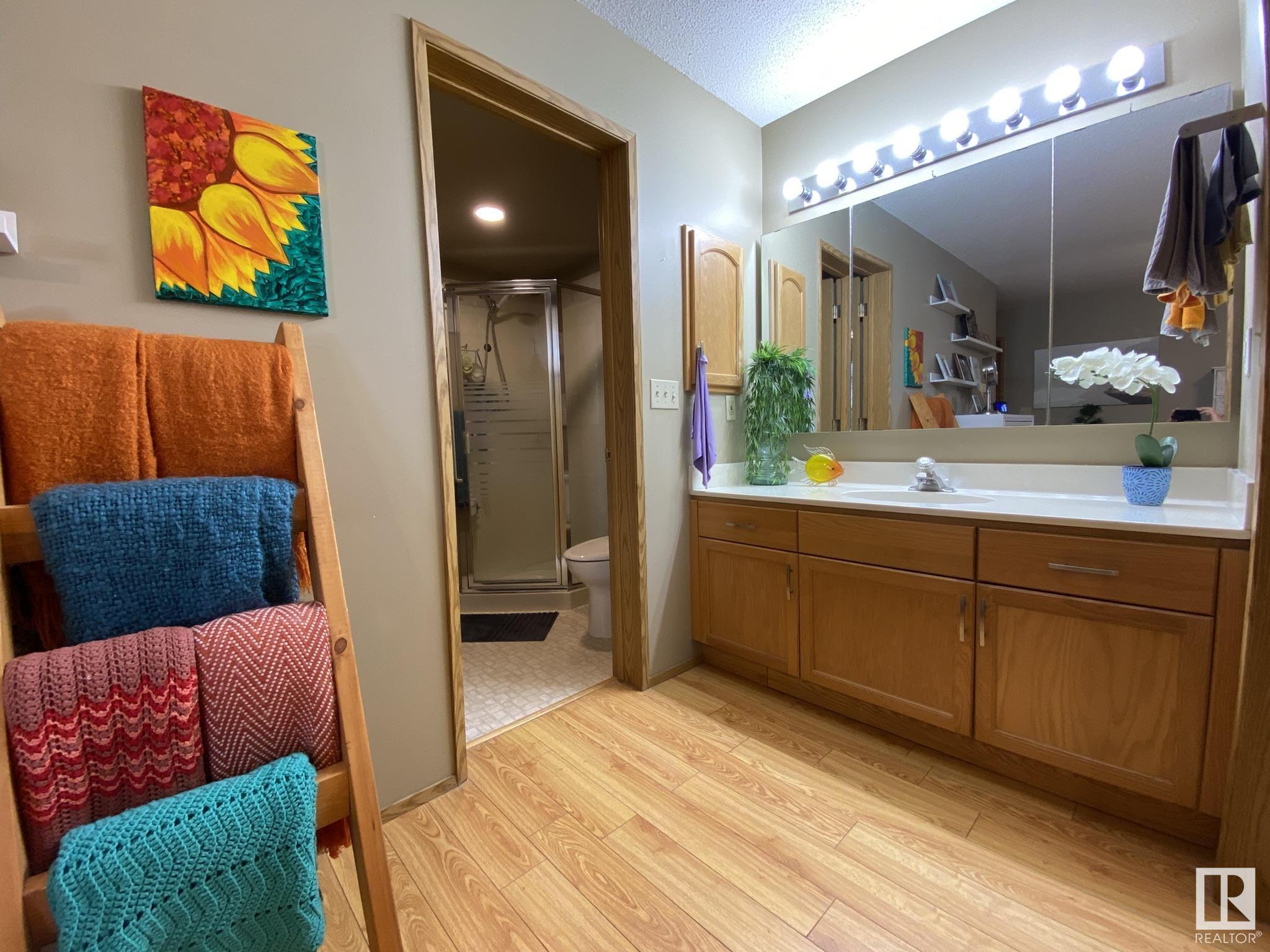      #211 10935 21 AV NW , Edmonton,  ,T6J 6R3 ;  Listing Number: MLS E4417001