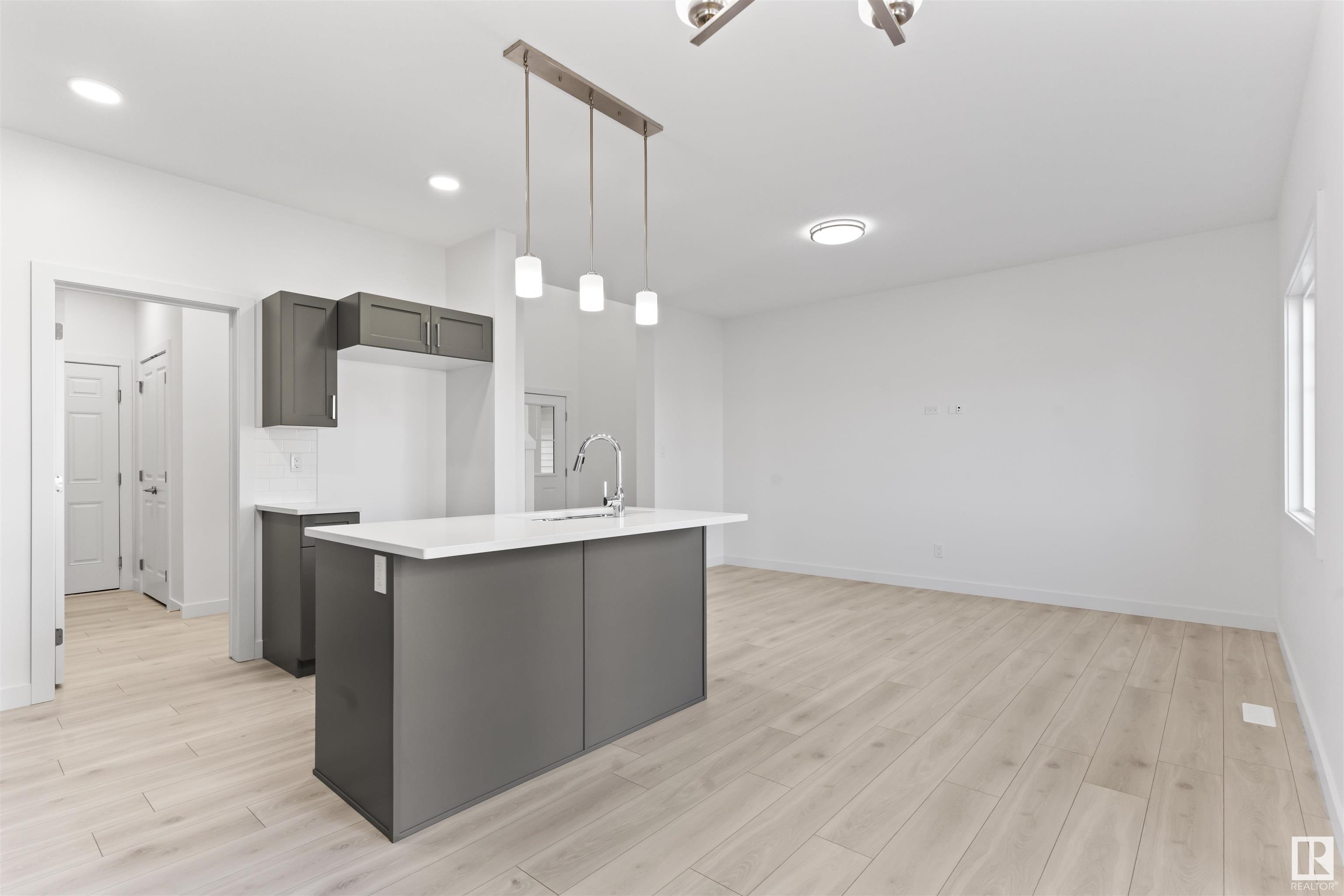      #24 740 Daniels Way SW , Edmonton,  ,T5Y 3L5 ;  Listing Number: MLS E4417006