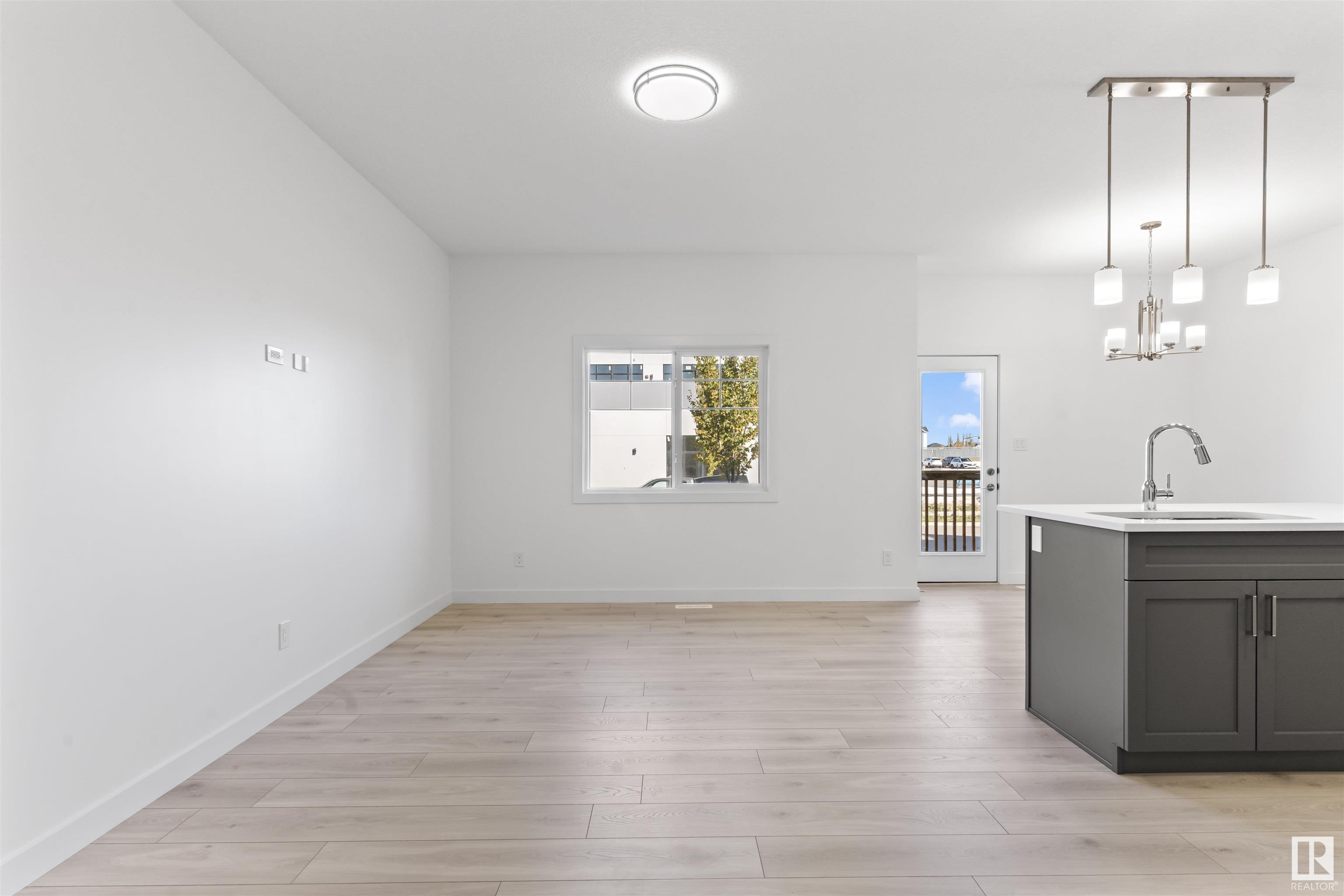      #24 740 Daniels Way SW , Edmonton,  ,T5Y 3L5 ;  Listing Number: MLS E4417006