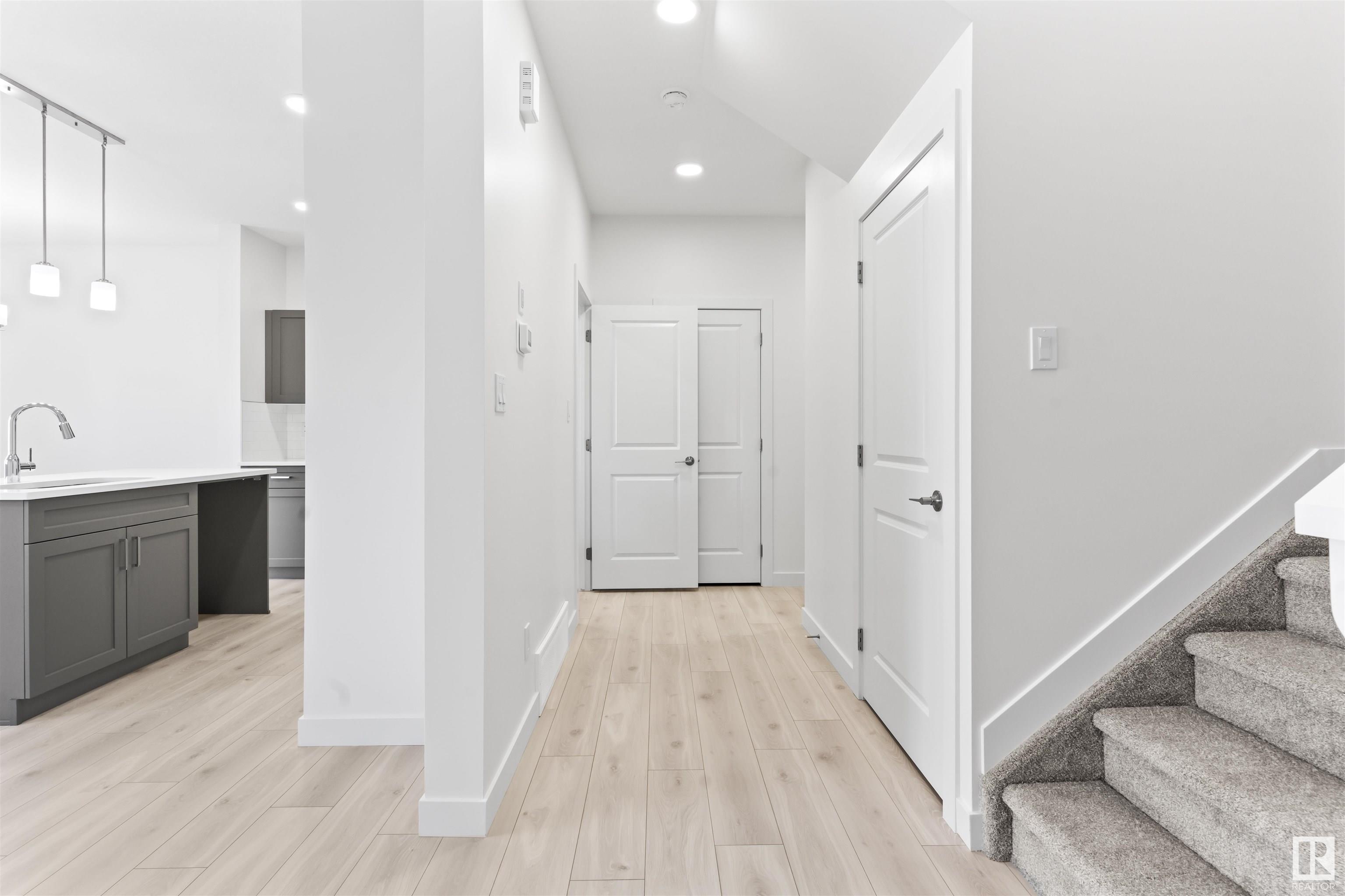      #24 740 Daniels Way SW , Edmonton,  ,T5Y 3L5 ;  Listing Number: MLS E4417006