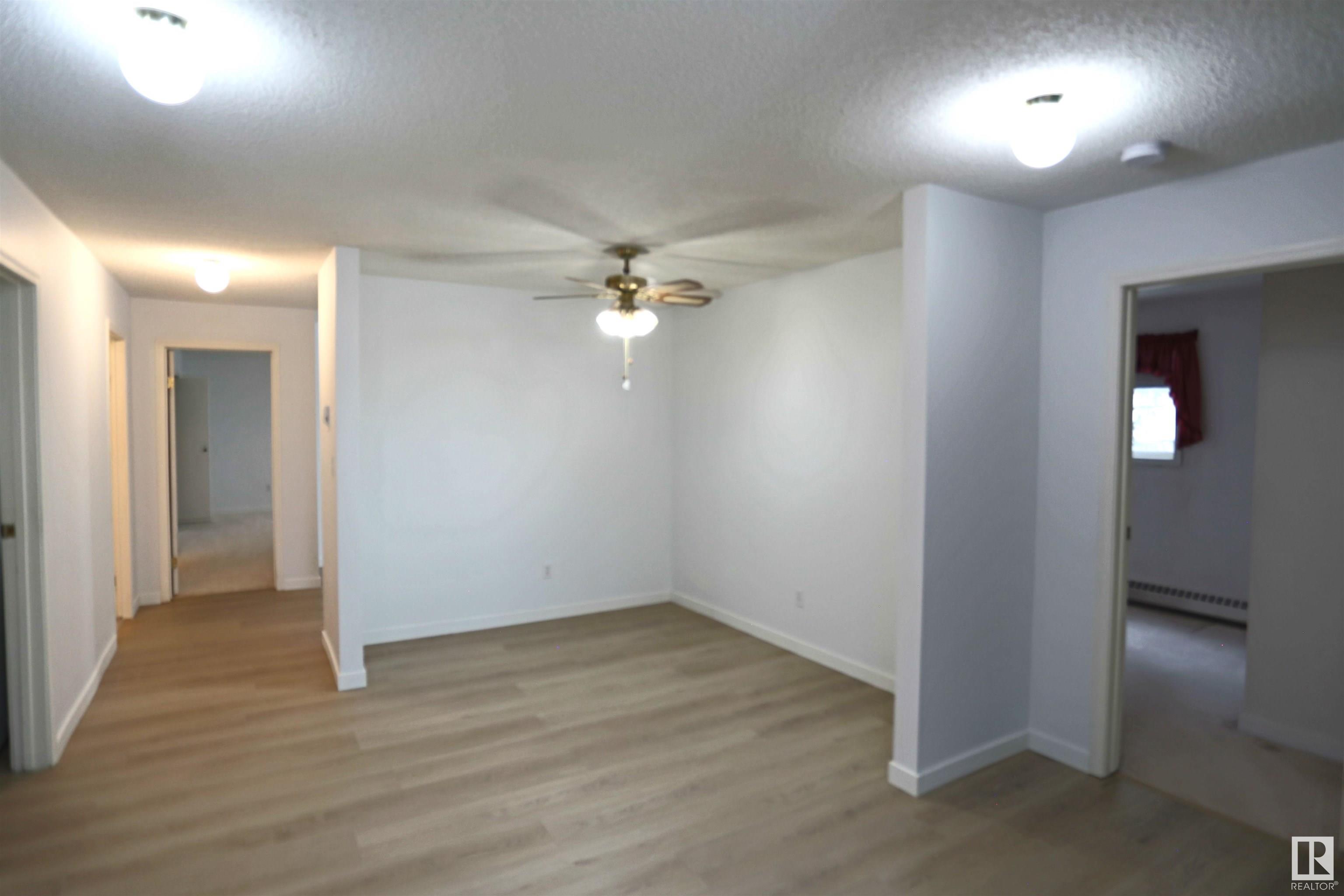      #214 18020 95 AV NW , Edmonton,  ,T5T 5W3 ;  Listing Number: MLS E4417007