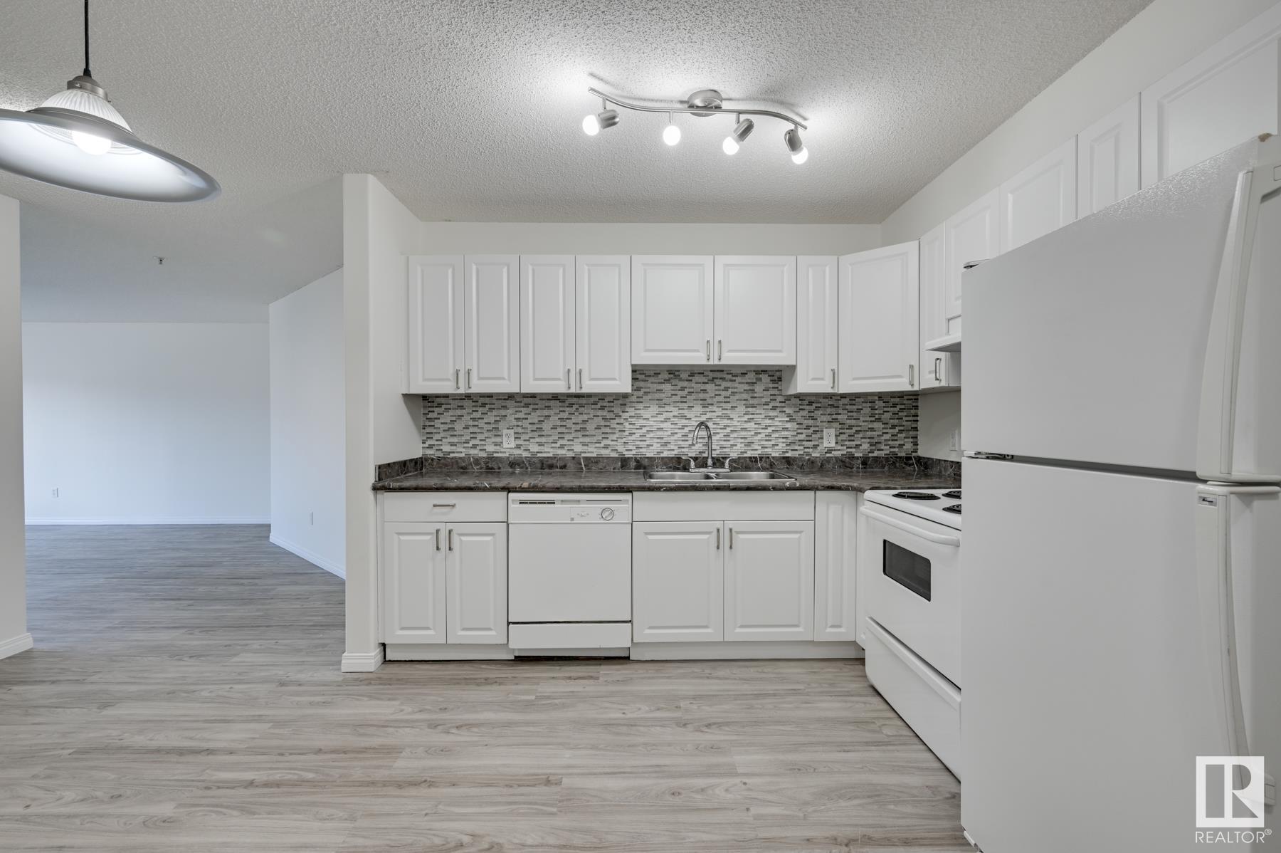      #309 8117 114 AV NW , Edmonton,  ,T5B 0C1 ;  Listing Number: MLS E4417015
