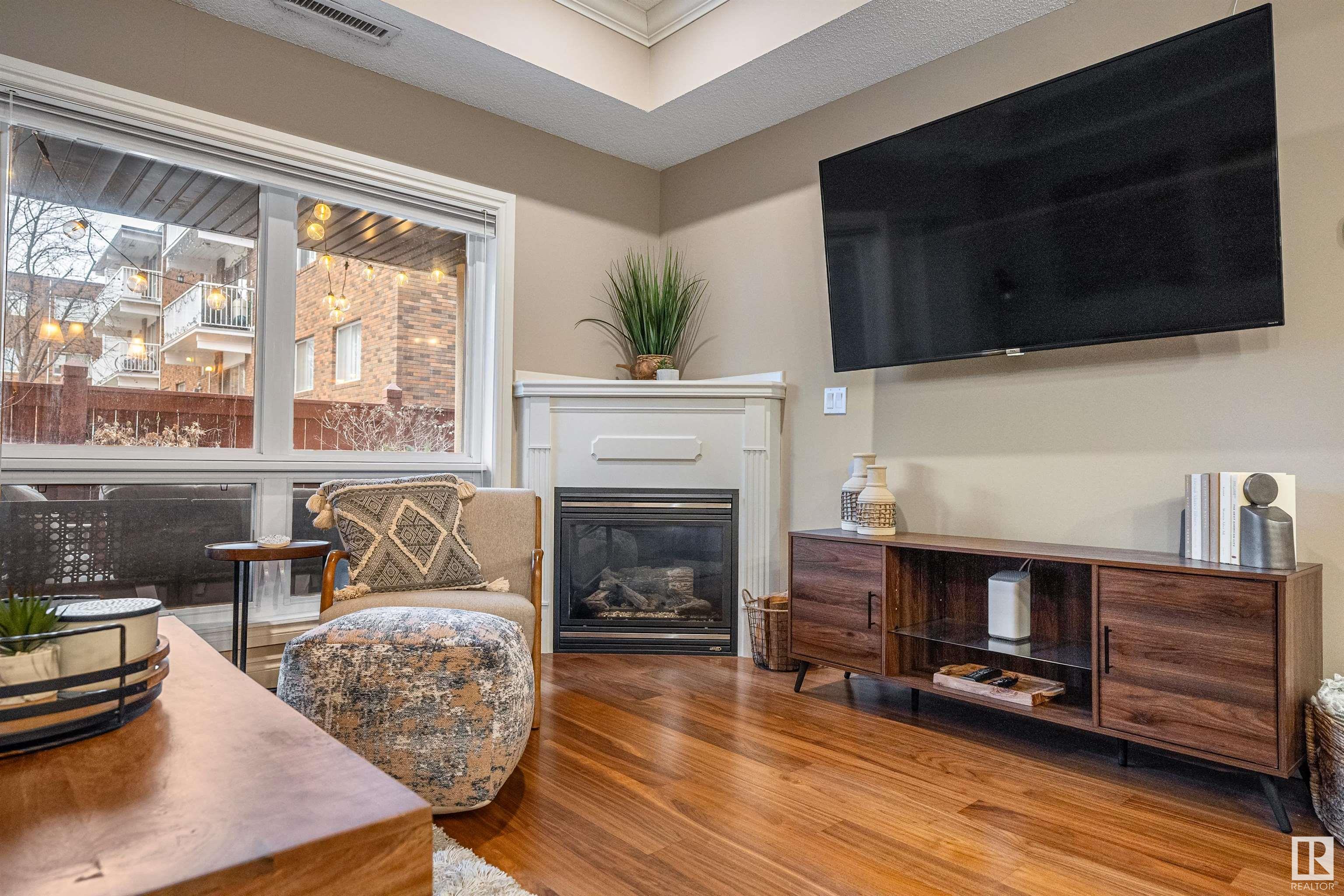      10232 115 ST NW , Edmonton,  ,T5K 1T8 ;  Listing Number: MLS E4417016