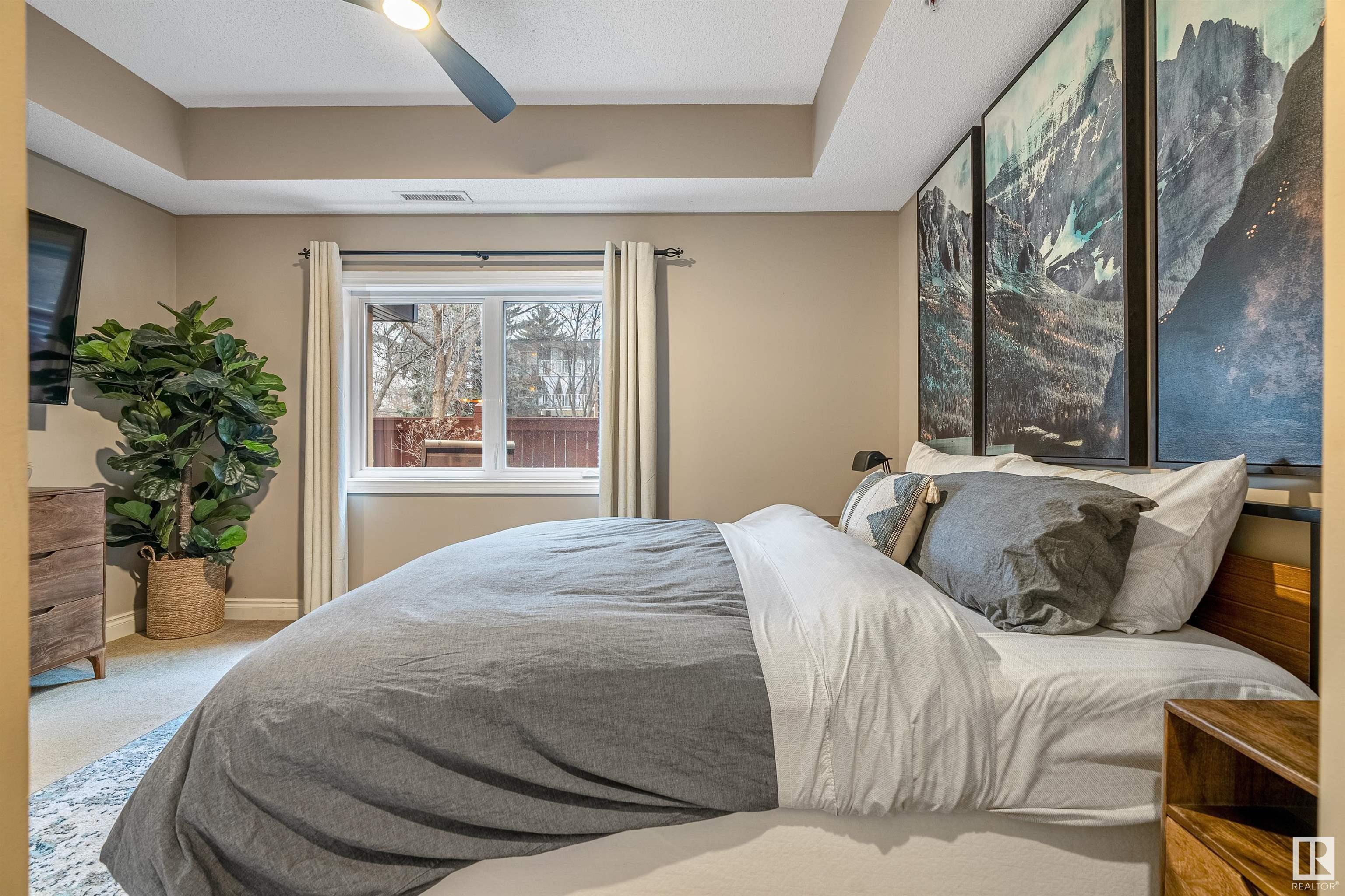      10232 115 ST NW , Edmonton,  ,T5K 1T8 ;  Listing Number: MLS E4417016