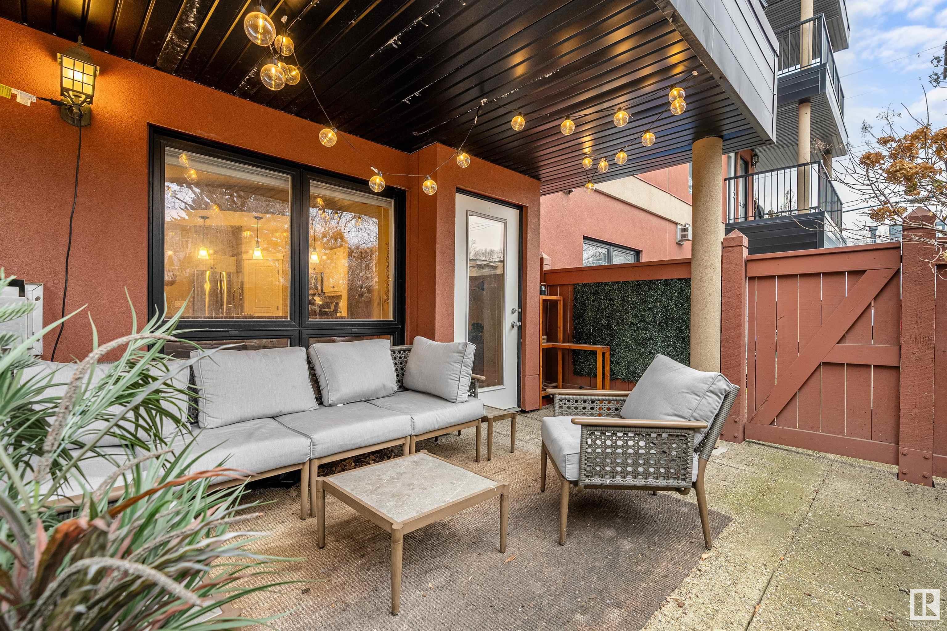      10232 115 ST NW , Edmonton,  ,T5K 1T8 ;  Listing Number: MLS E4417016