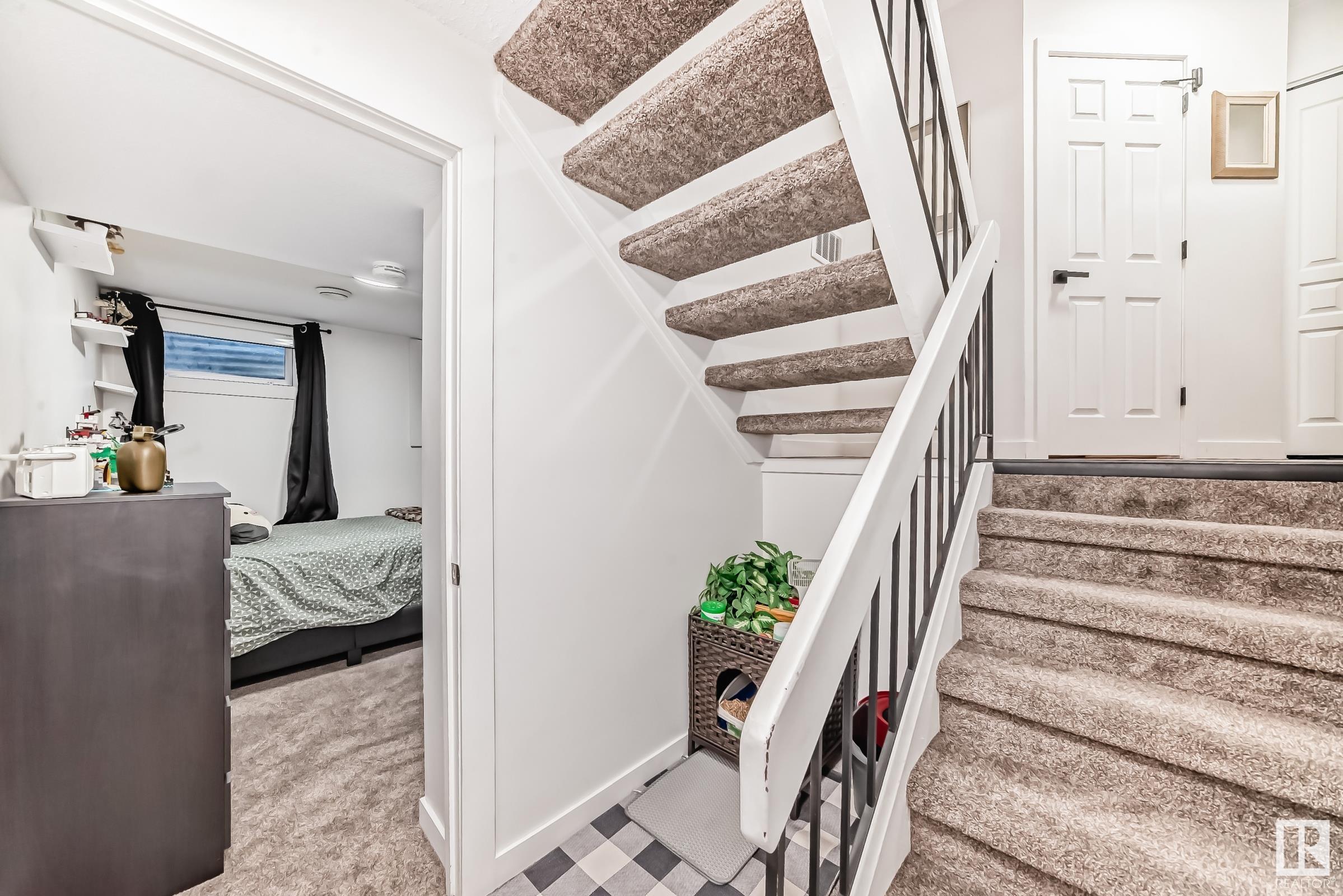      16934 109 ST NW , Edmonton,  ,T5X 2J3 ;  Listing Number: MLS E4417036