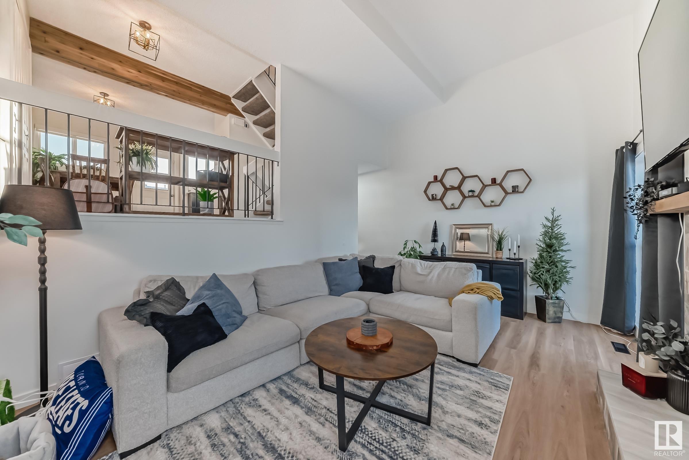      16934 109 ST NW , Edmonton,  ,T5X 2J3 ;  Listing Number: MLS E4417036