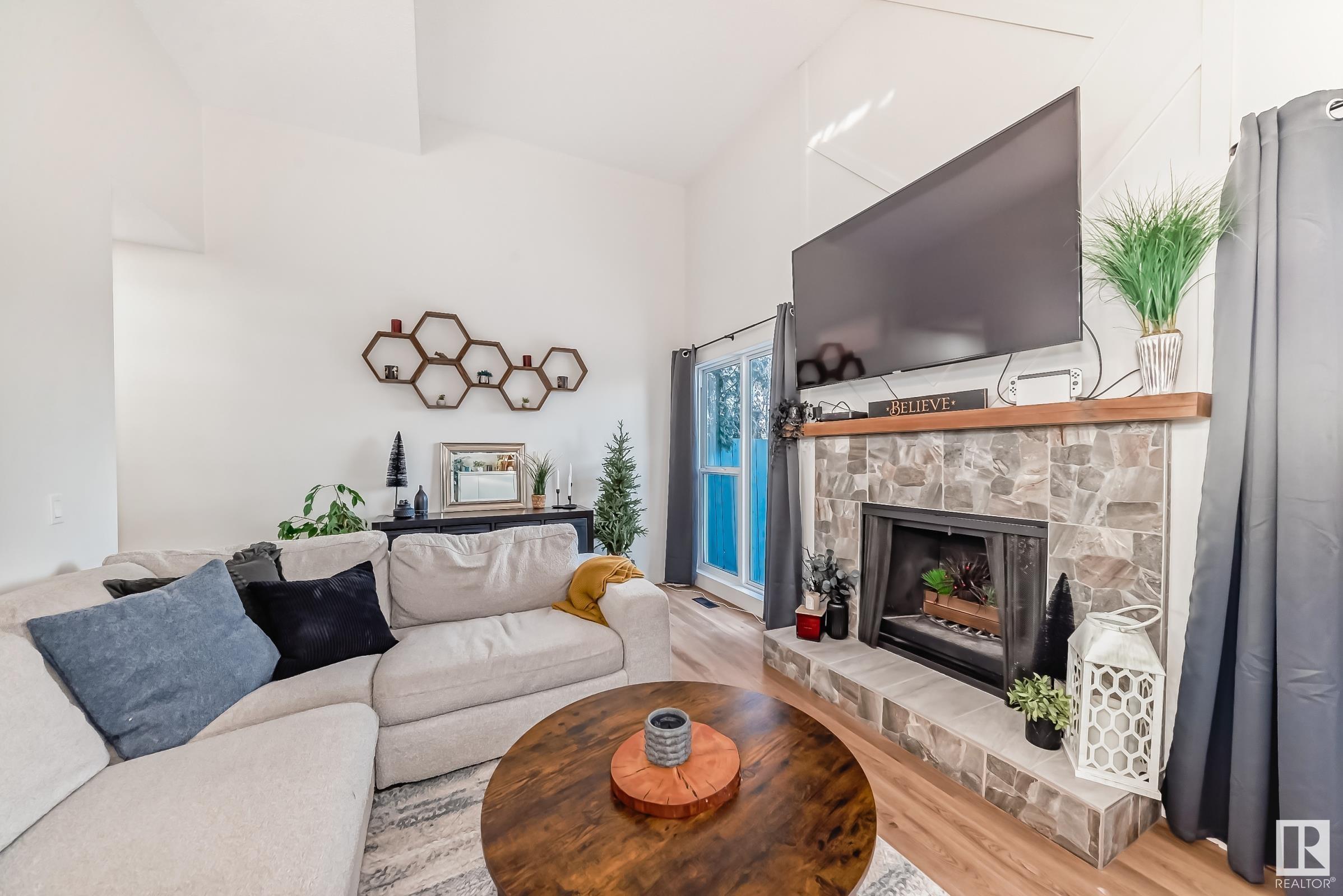      16934 109 ST NW , Edmonton,  ,T5X 2J3 ;  Listing Number: MLS E4417036