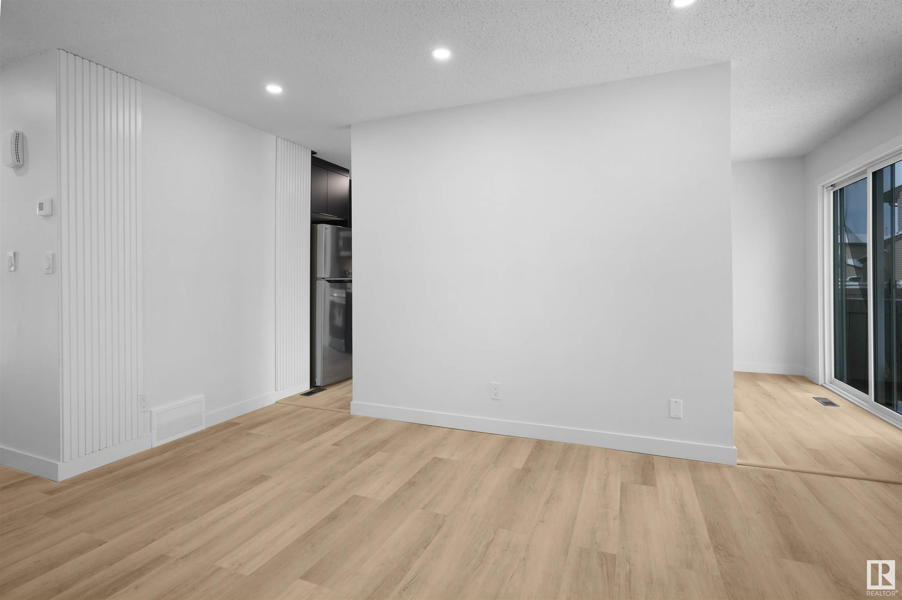      26 AKINSDALE GD , St. Albert,  ,T8N 3M6 ;  Listing Number: MLS E4417038