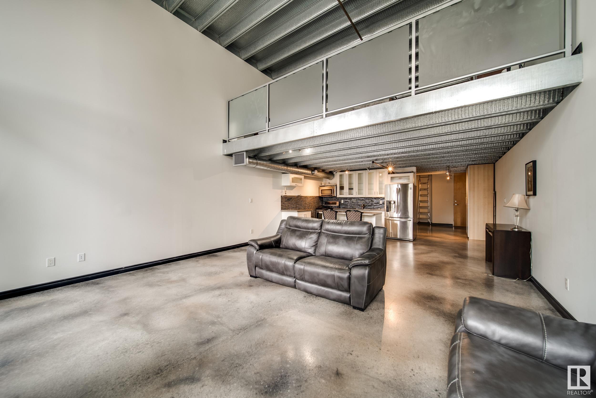      #124 10309 107 ST NW , Edmonton,  ,T5J 1K3 ;  Listing Number: MLS E4417063