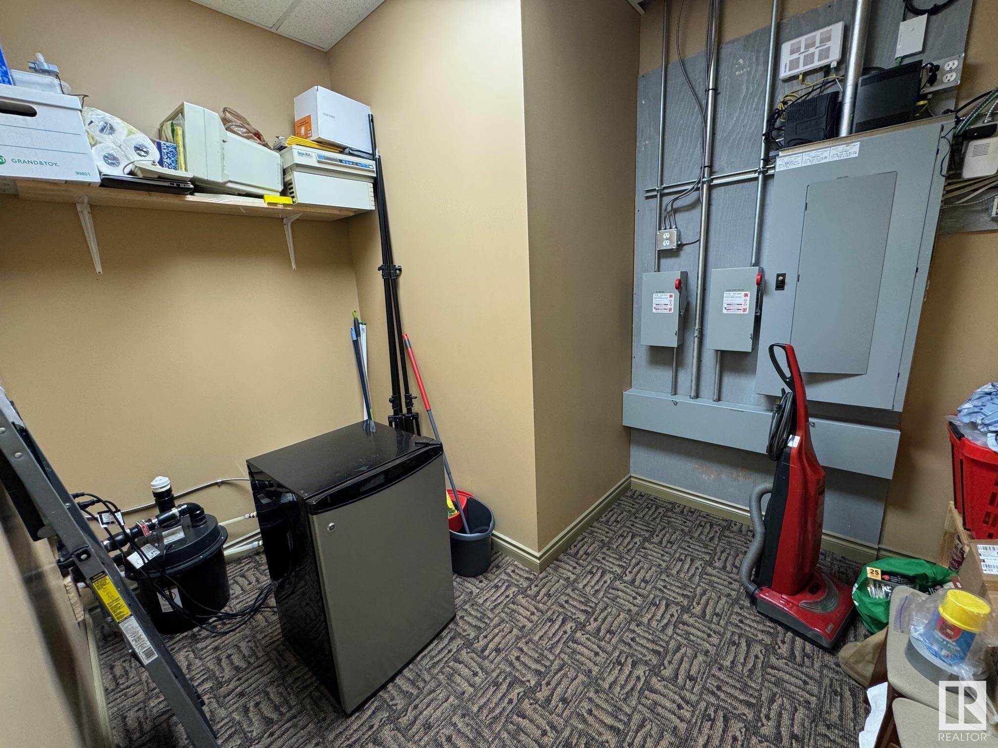      9148 23 AV NE , Edmonton,  ,T6N 1H9 ;  Listing Number: MLS E4417081