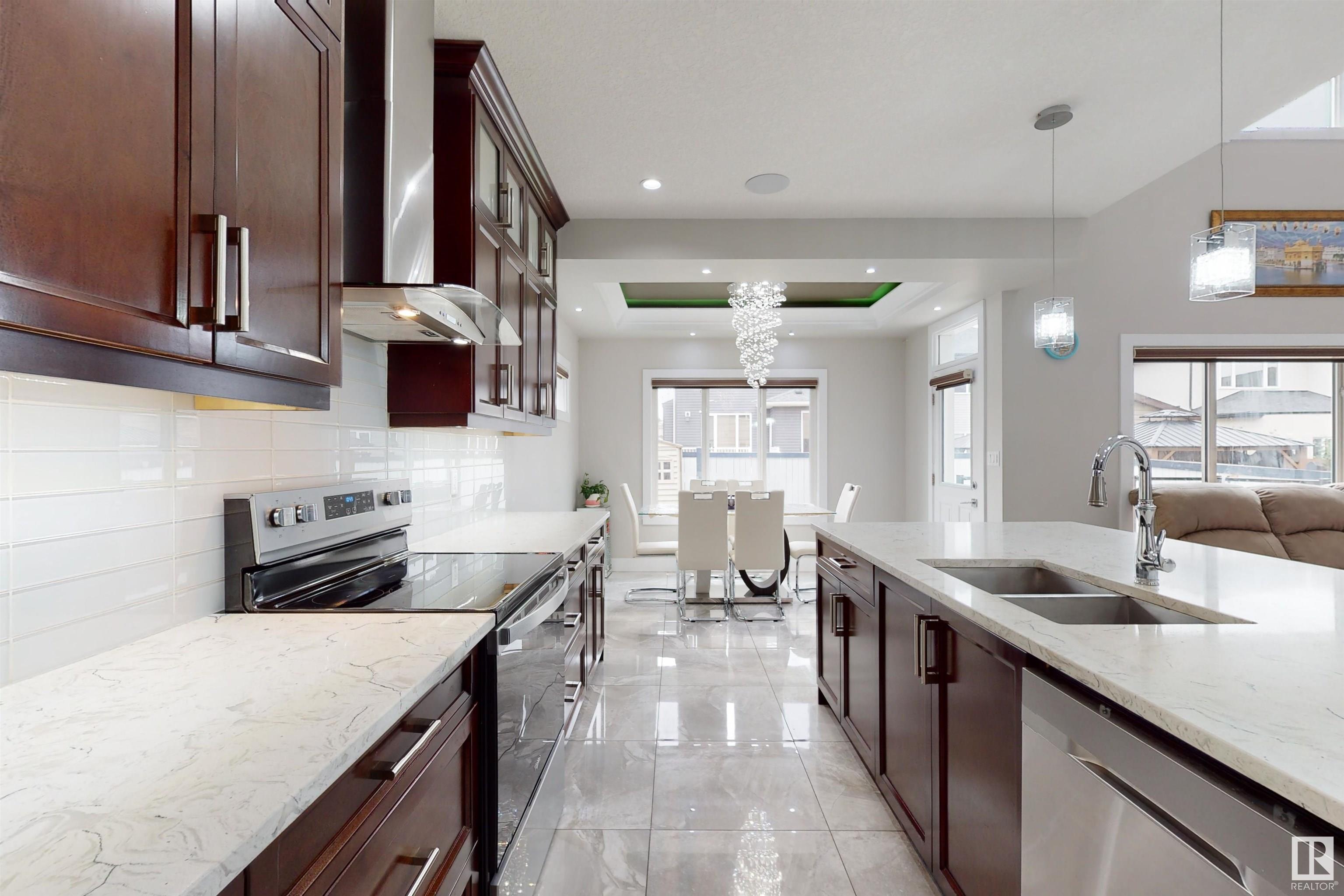      2617 21a AV NW , Edmonton,  ,T6T 0Y5 ;  Listing Number: MLS E4417091