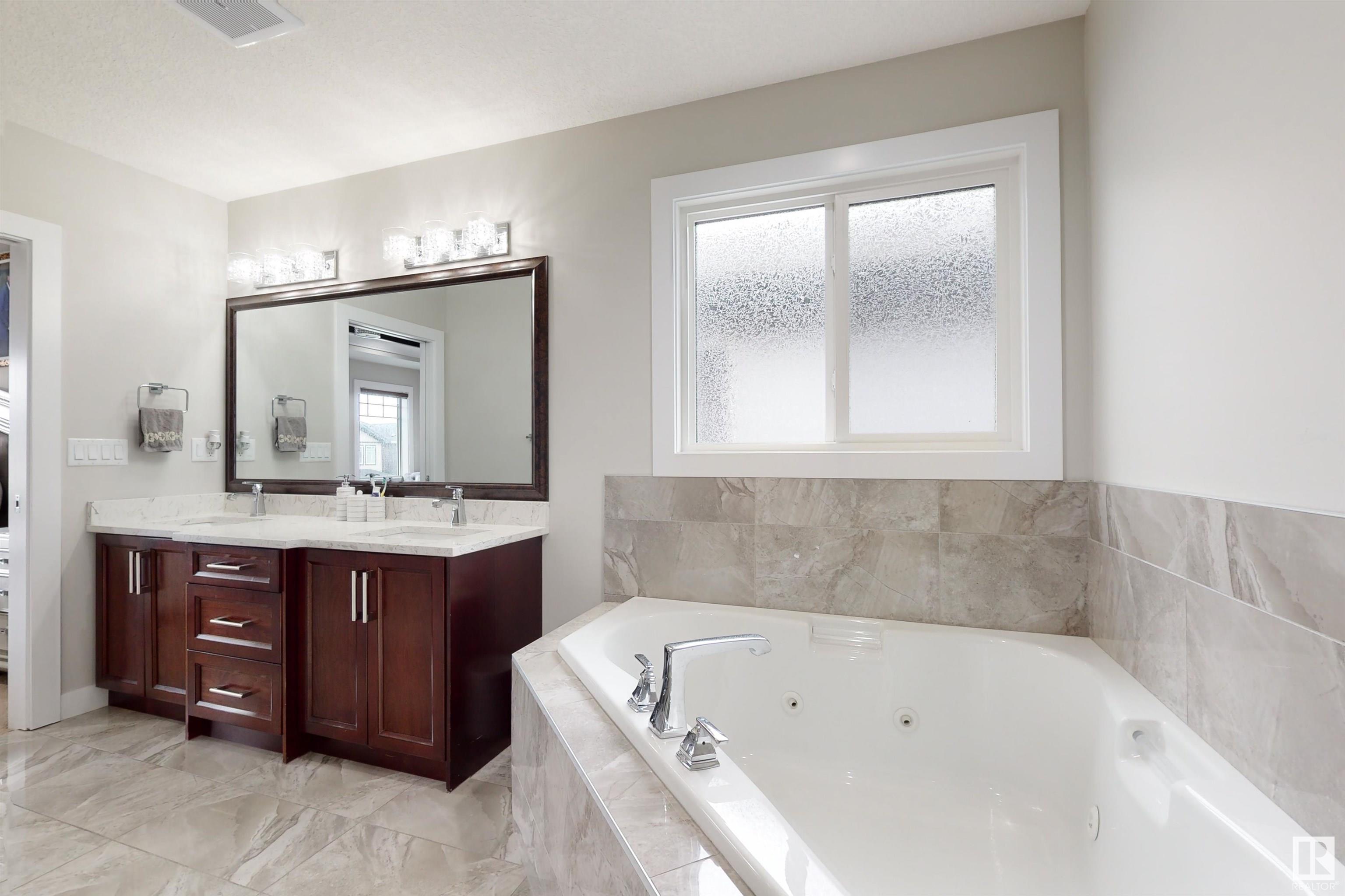      2617 21a AV NW , Edmonton,  ,T6T 0Y5 ;  Listing Number: MLS E4417091