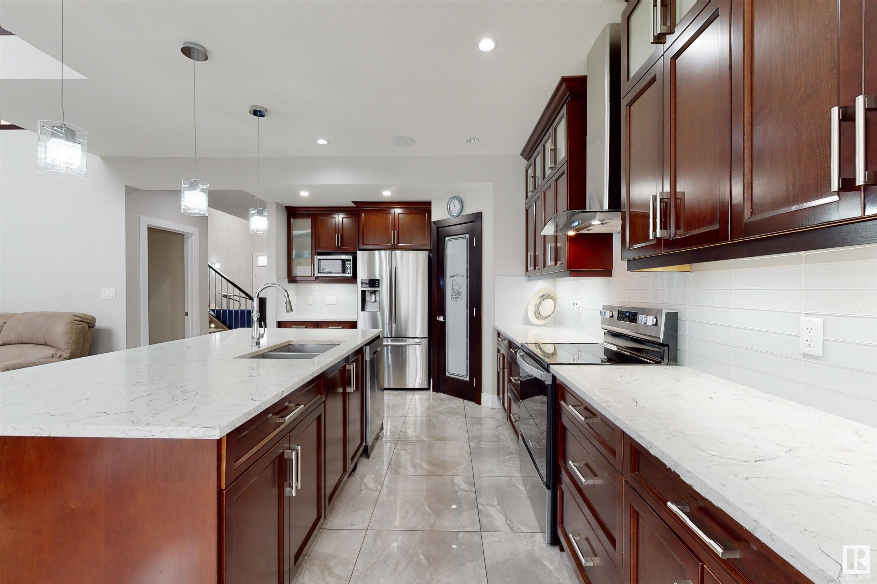      2617 21a AV NW , Edmonton,  ,T6T 0Y5 ;  Listing Number: MLS E4417091
