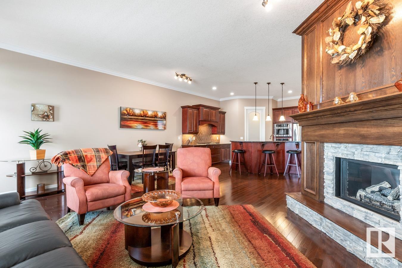      230 AMBLESIDE DR SW , Edmonton,  ,T6W 0H3 ;  Listing Number: MLS E4417103