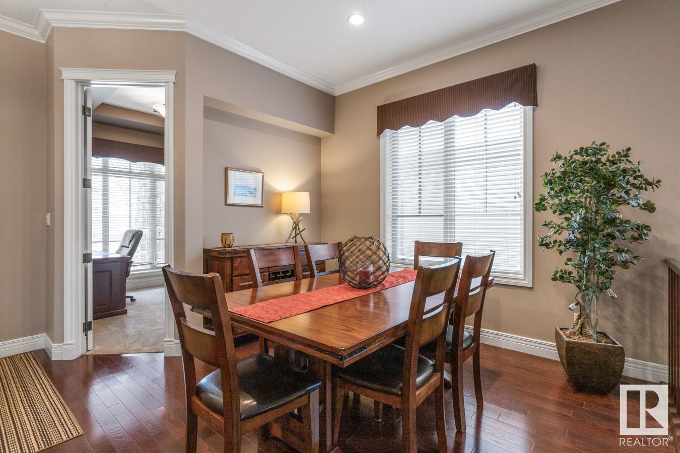      230 AMBLESIDE DR SW , Edmonton,  ,T6W 0H3 ;  Listing Number: MLS E4417103