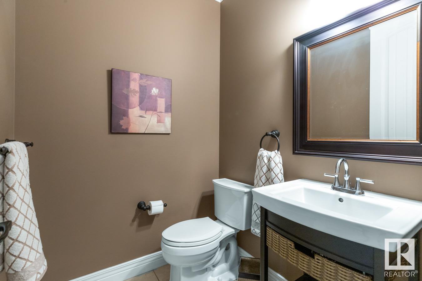      230 AMBLESIDE DR SW , Edmonton,  ,T6W 0H3 ;  Listing Number: MLS E4417103