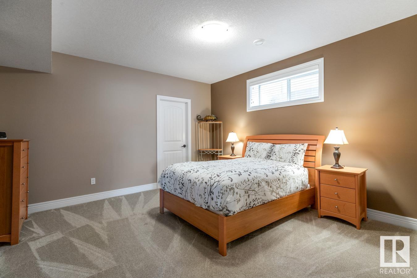      230 AMBLESIDE DR SW , Edmonton,  ,T6W 0H3 ;  Listing Number: MLS E4417103