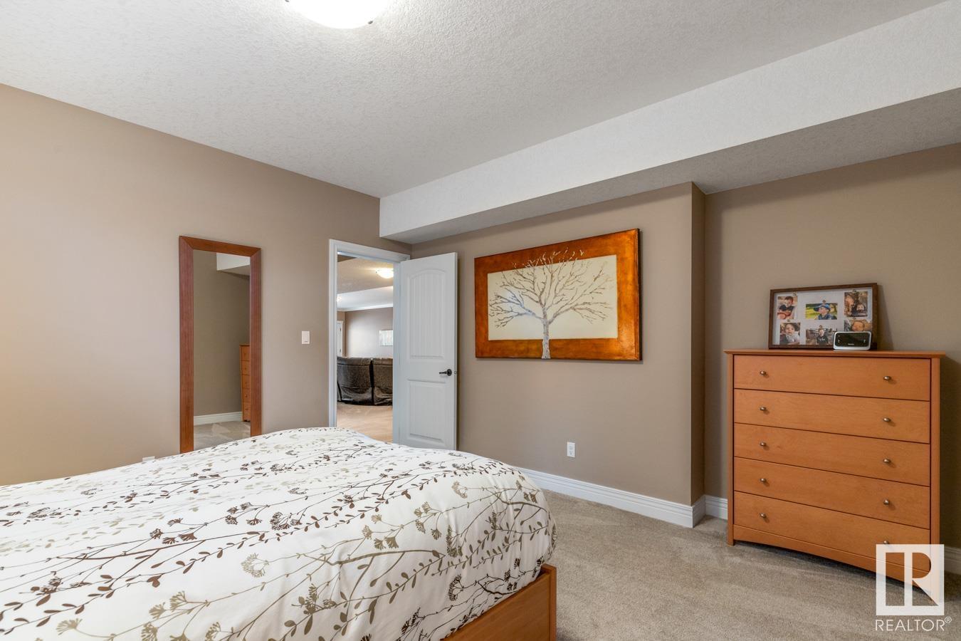      230 AMBLESIDE DR SW , Edmonton,  ,T6W 0H3 ;  Listing Number: MLS E4417103