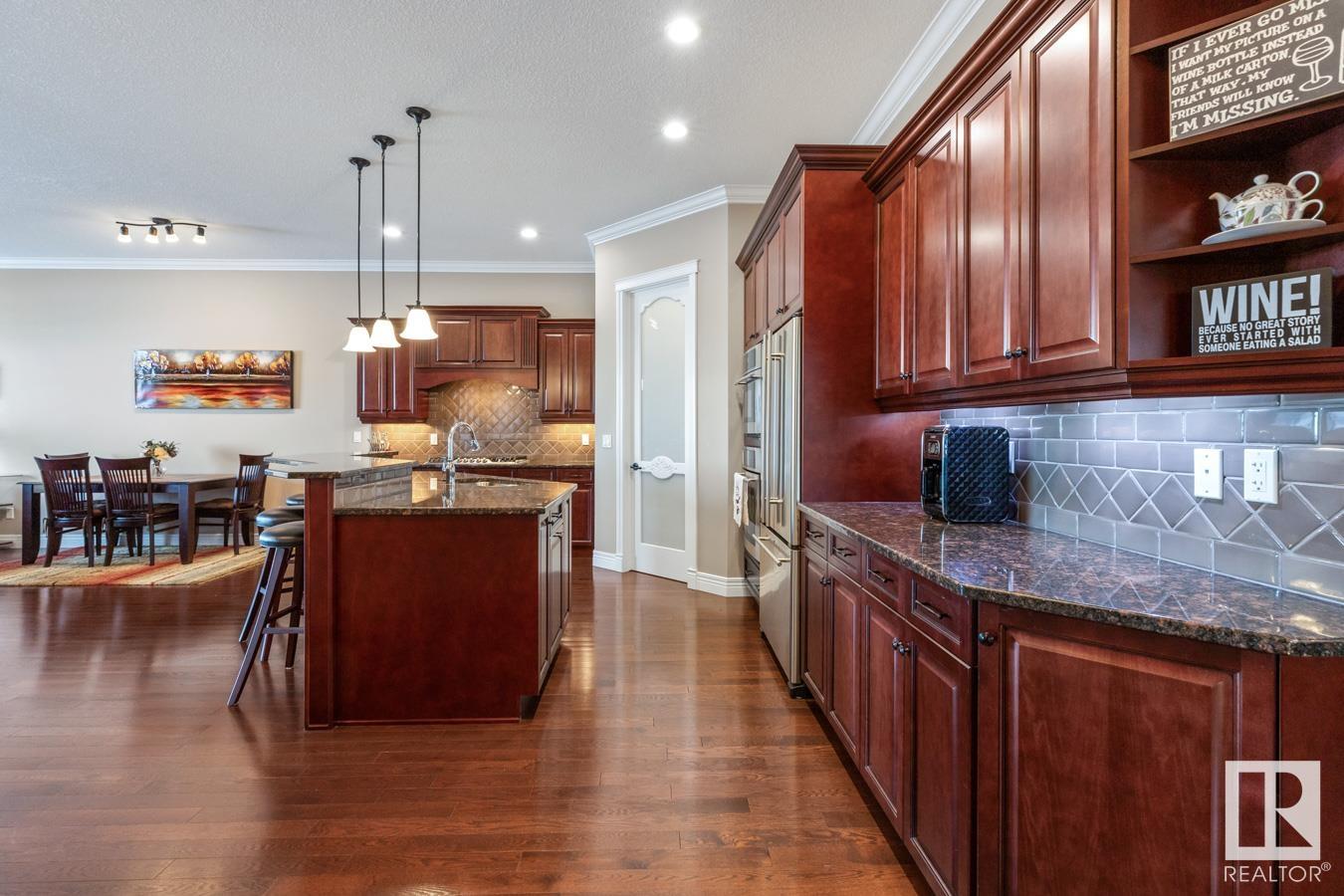      230 AMBLESIDE DR SW , Edmonton,  ,T6W 0H3 ;  Listing Number: MLS E4417103