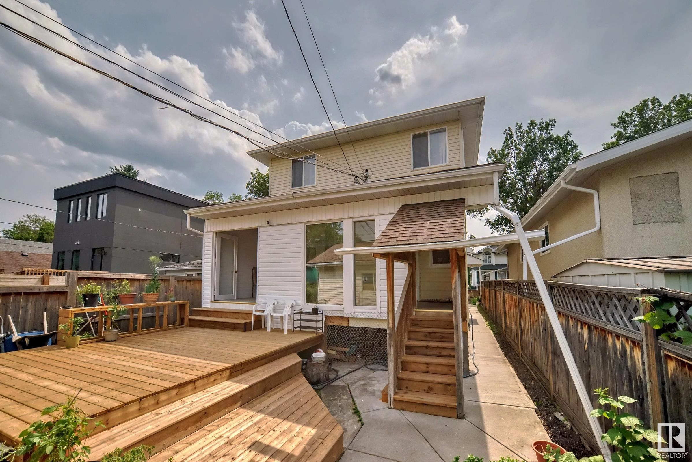      9646 73 AV NW , Edmonton,  ,T6E 1B2 ;  Listing Number: MLS E4417108
