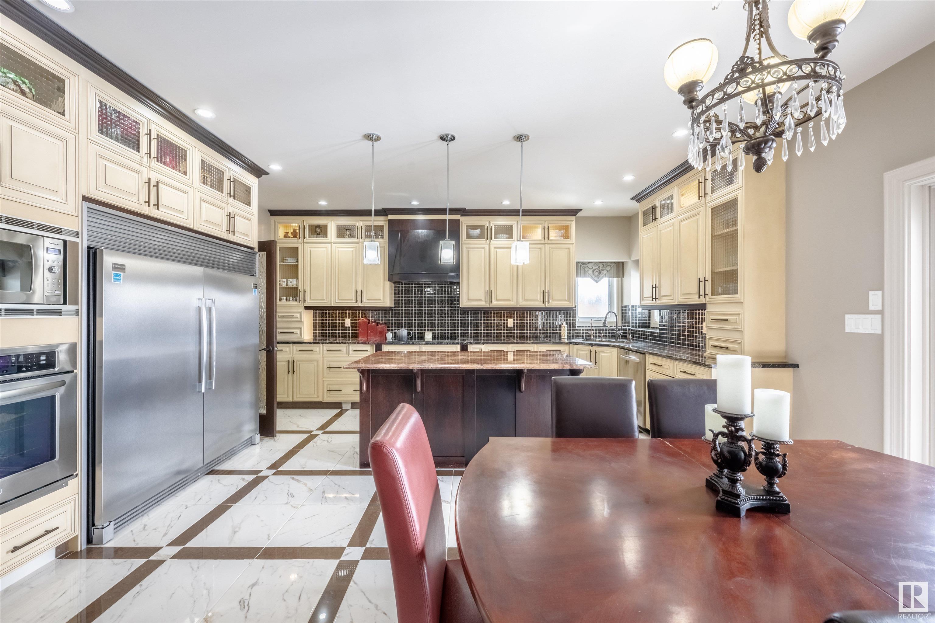      839 Wildwood CR NW , Edmonton,  ,T6T 0M1 ;  Listing Number: MLS E4417110